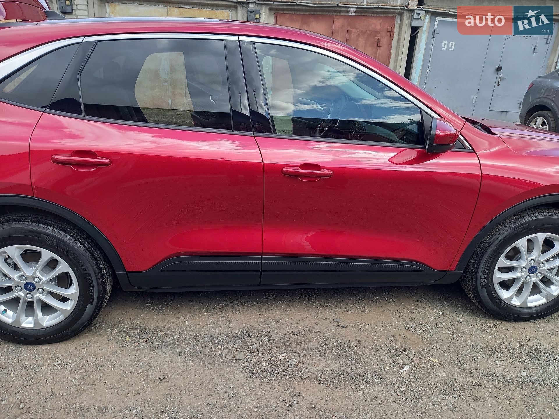 Ford Escape 2021 VIN 1FMCU0BZ7MUB04427 фото оголошення 2 з 10