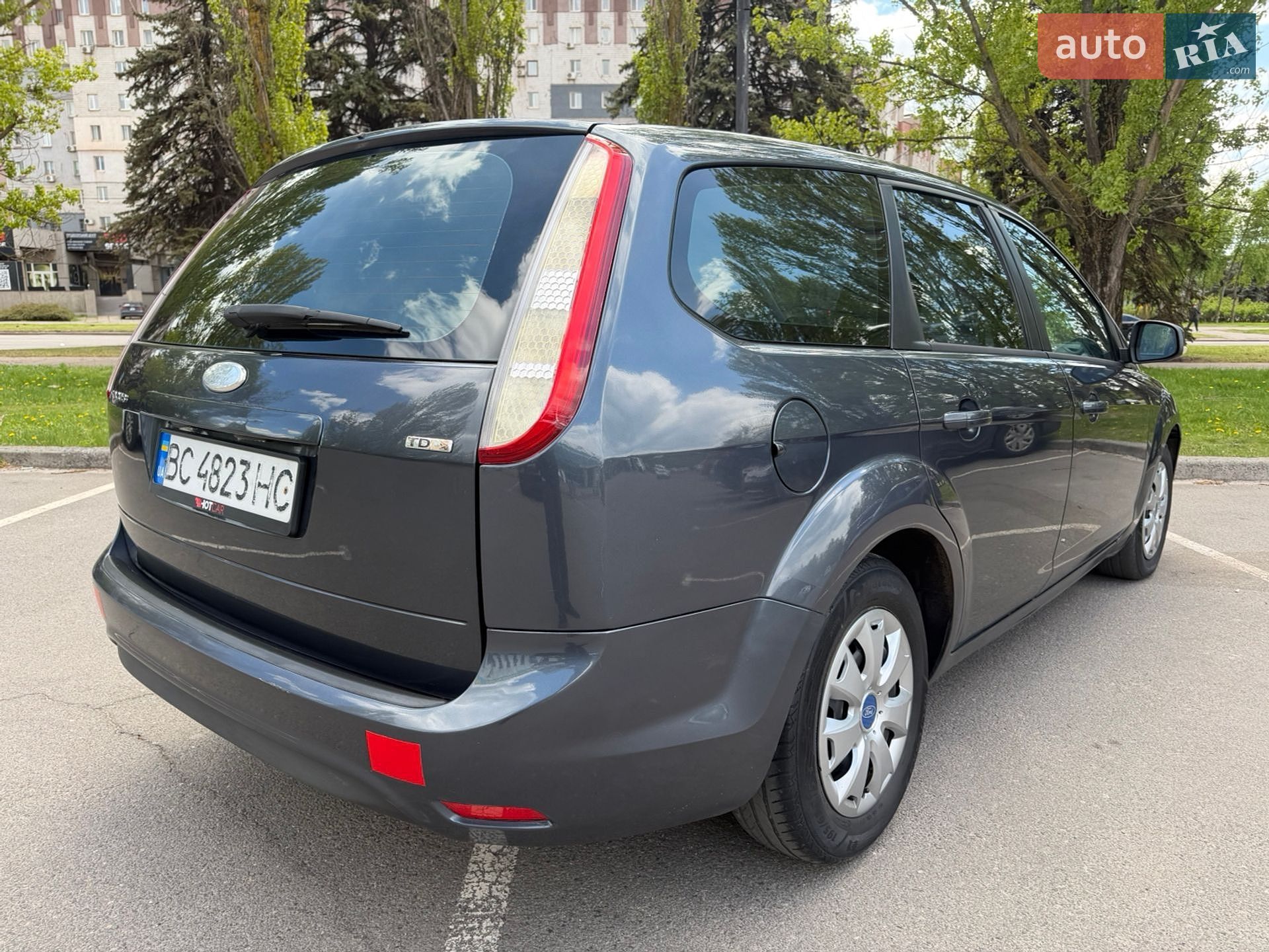 Ford Focus 2010 VIN WF0SXXGCDSAJ70317 фото оголошення 7 з 32