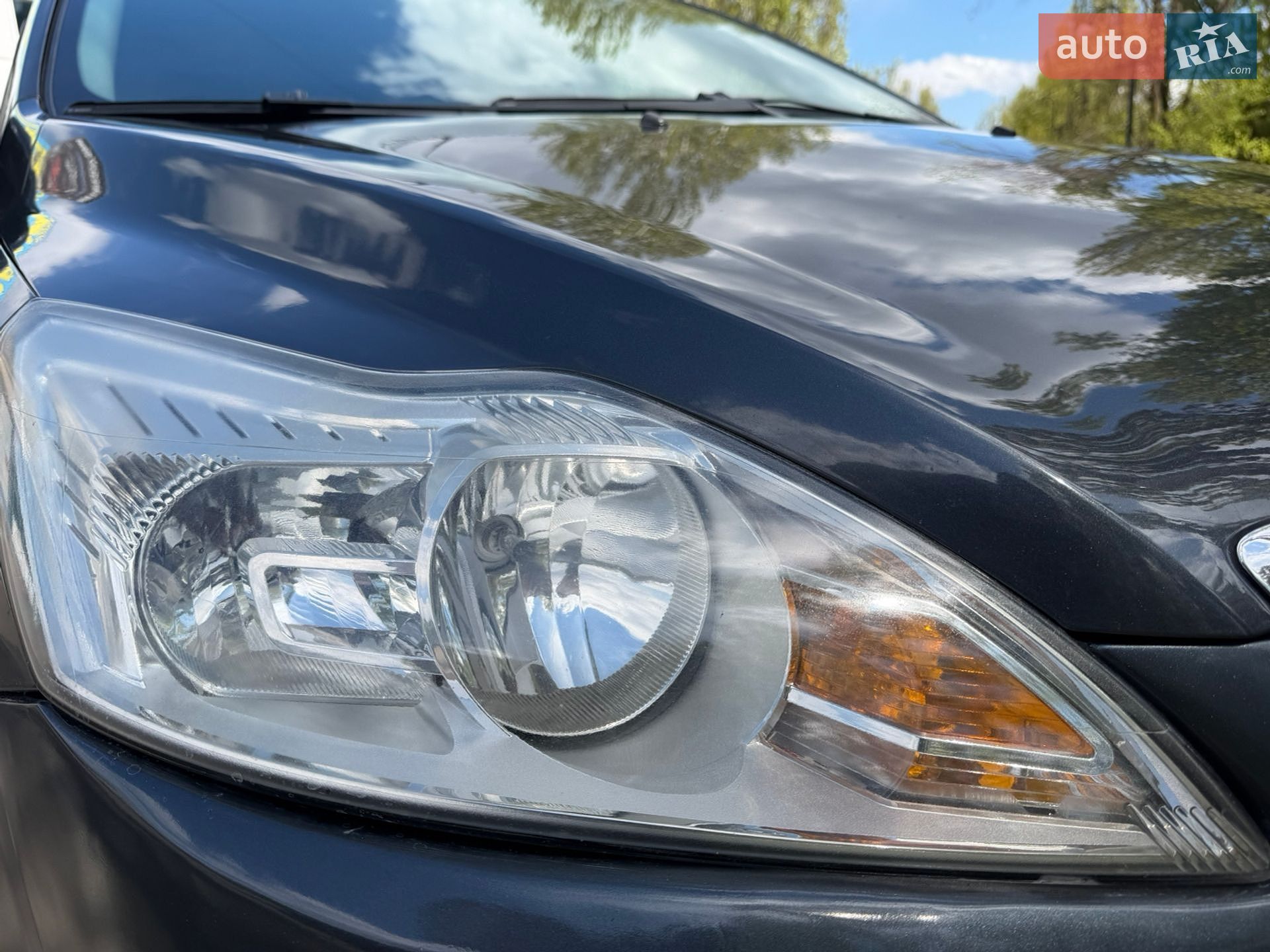 Ford Focus 2010 VIN WF0SXXGCDSAJ70317 фото оголошення 29 з 32