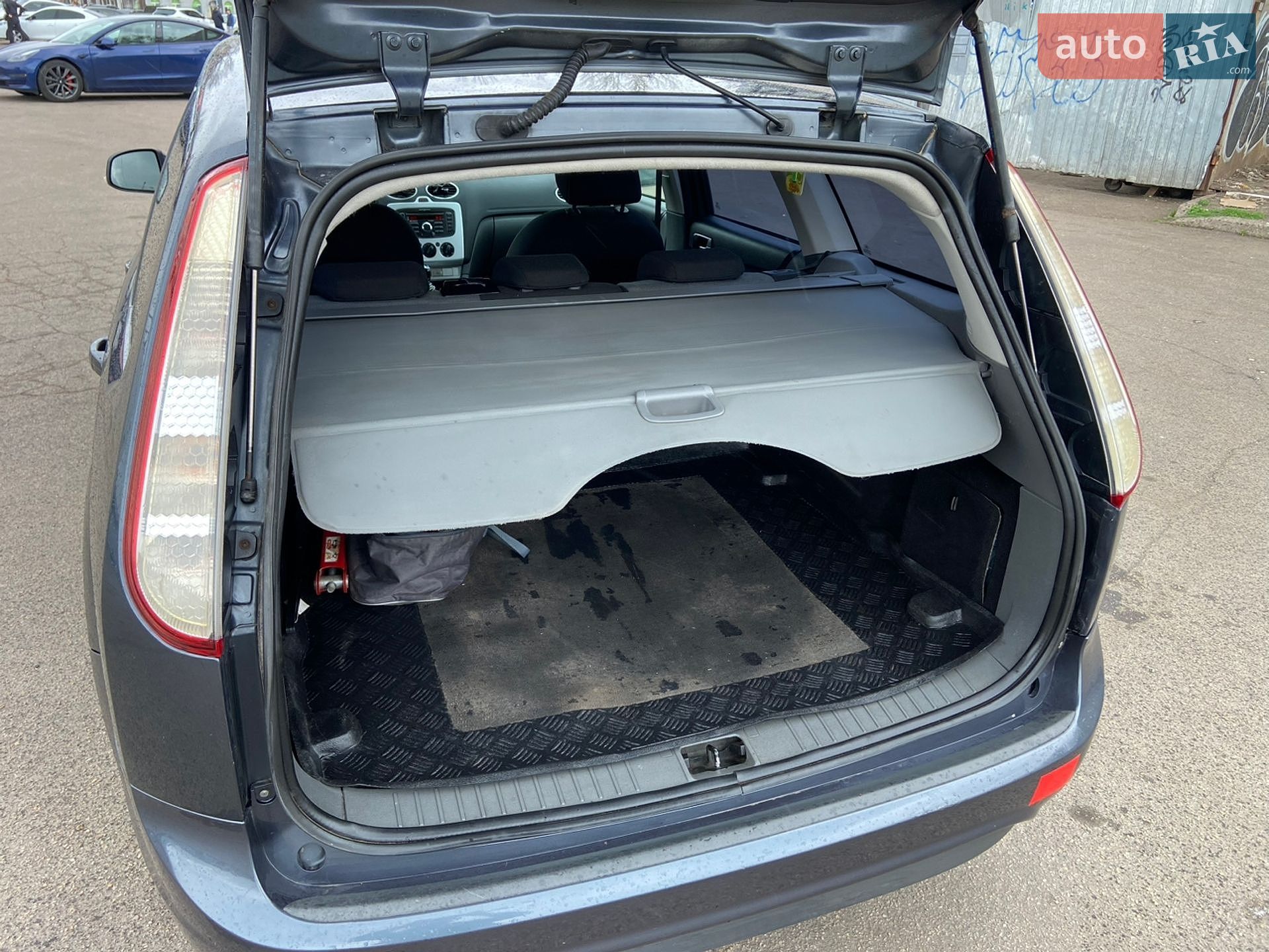 Ford Focus 2010 VIN WF0SXXGCDSAJ70317 фото оголошення 30 з 32