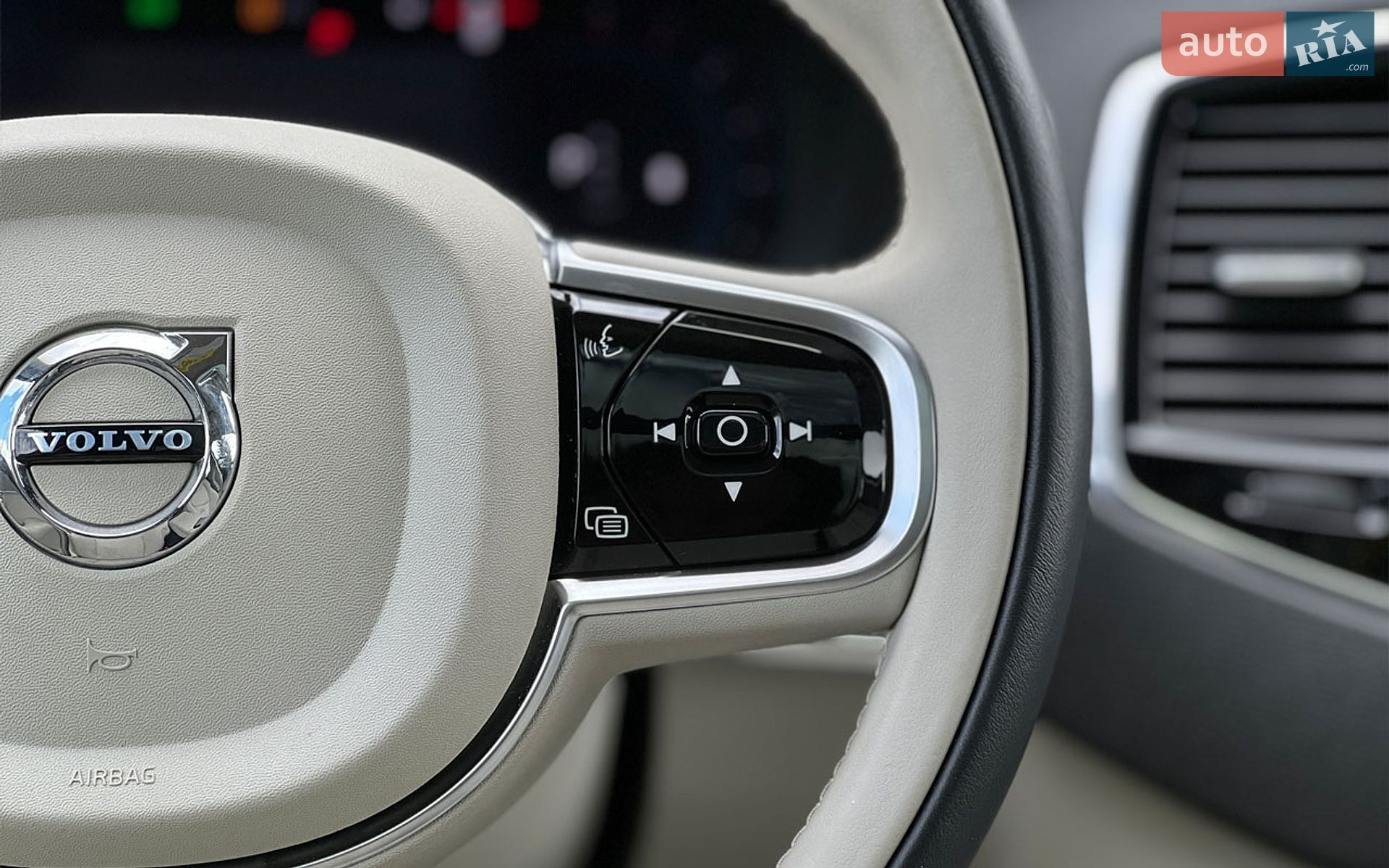 Volvo XC90 2024 VIN YV4062PE6R1222770 фото оголошення 17 з 29