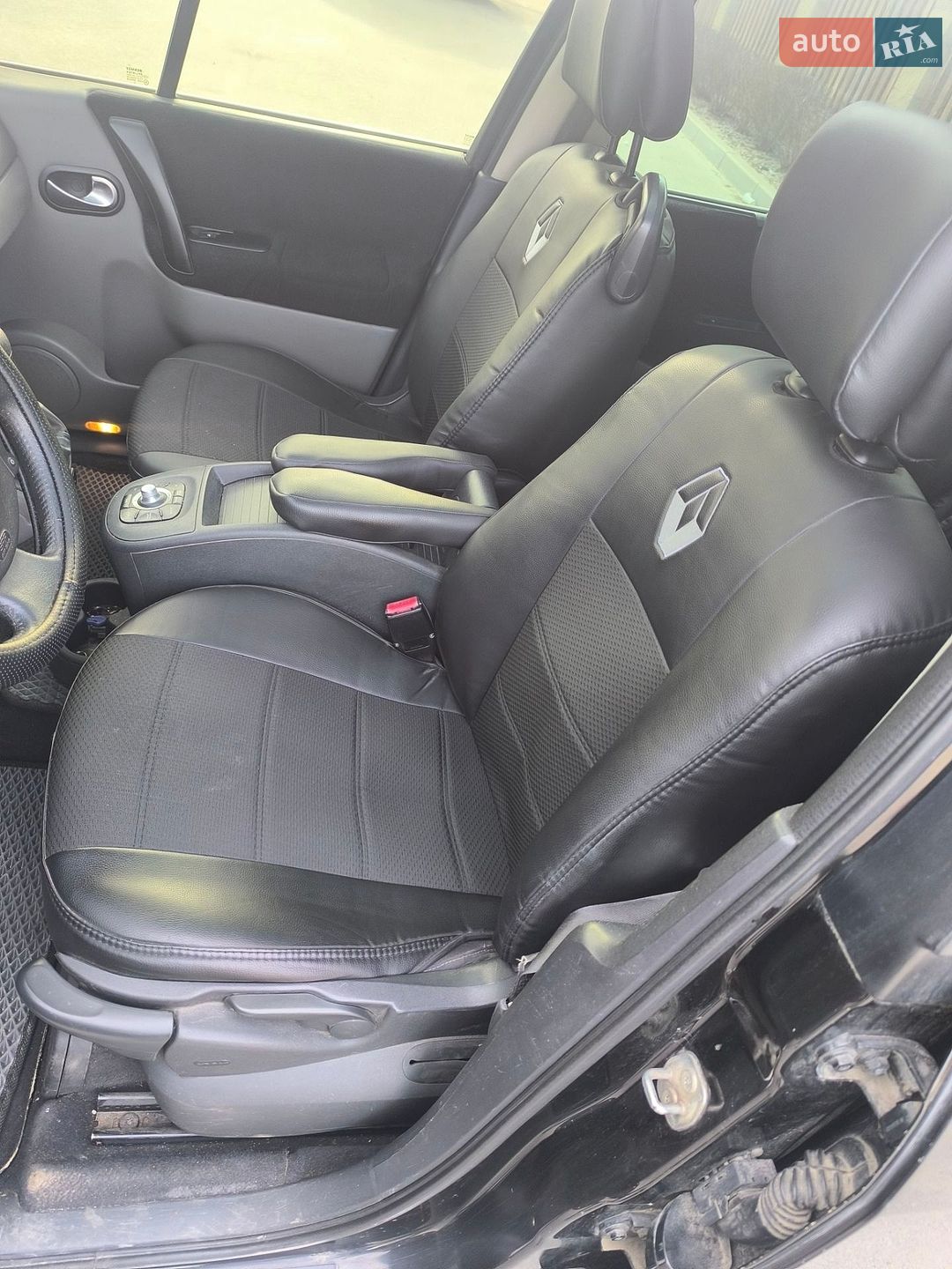 Renault Grand Scenic 2006 VIN VF1JM0UDA36875082 фото оголошення 2 з 16