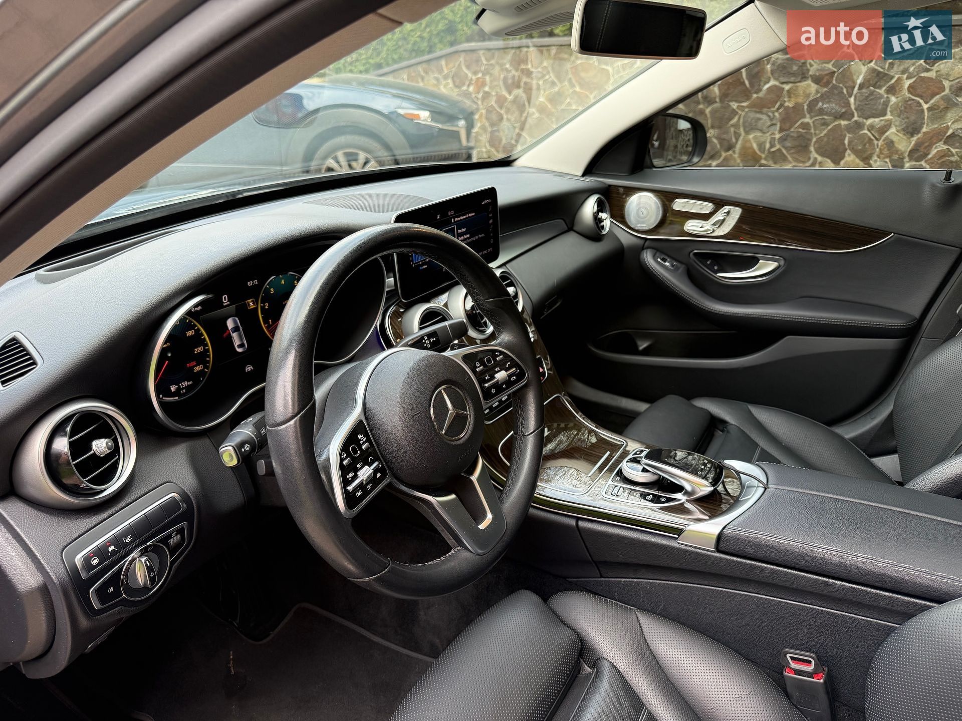 Mercedes-Benz C-Class 2018 VIN 55SWF8EB3KU272157 фото оголошення 50 з 77