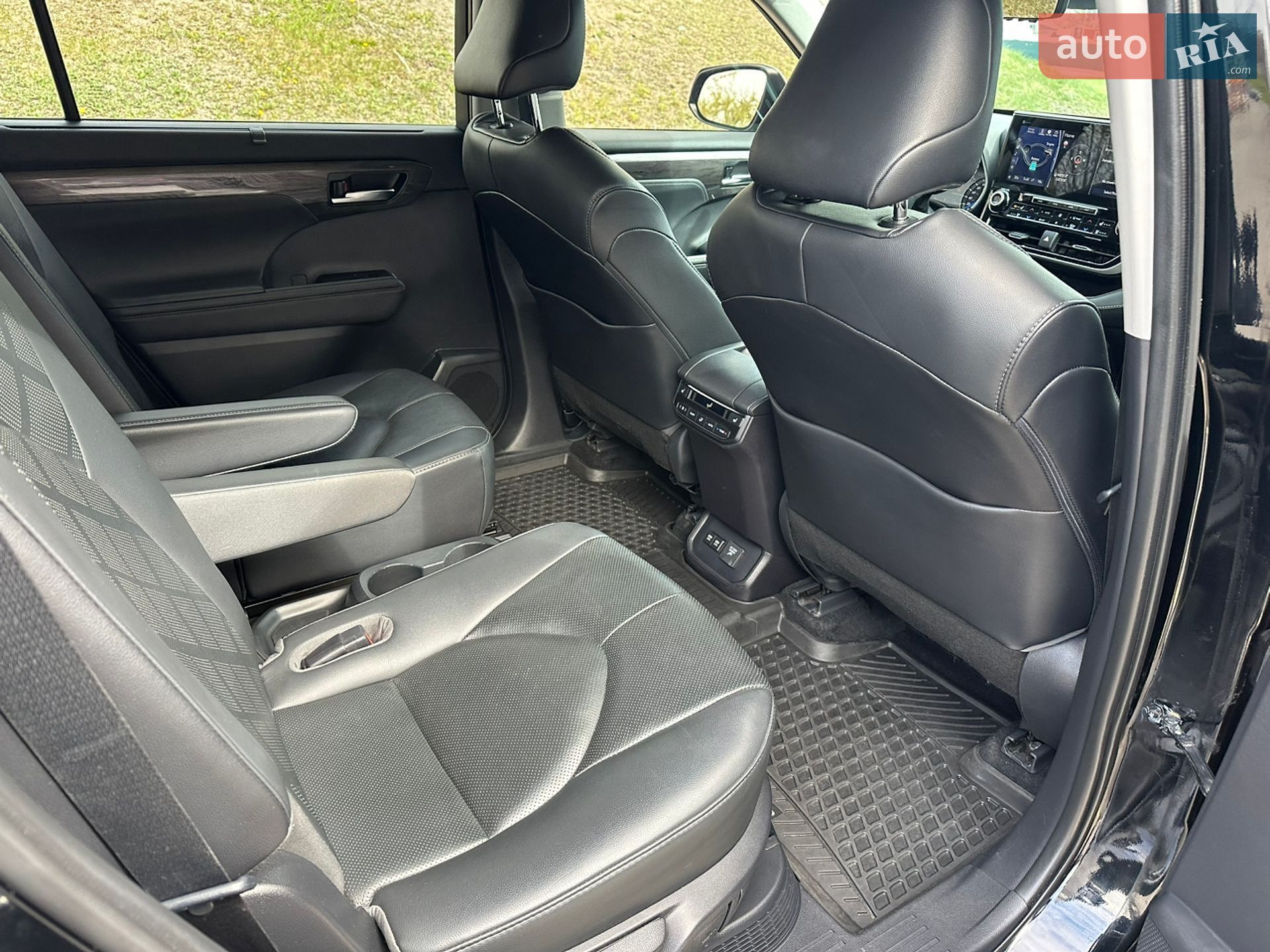 Toyota Highlander 2020 VIN 5TDEBRCH9LS009688 фото оголошення 27 з 46