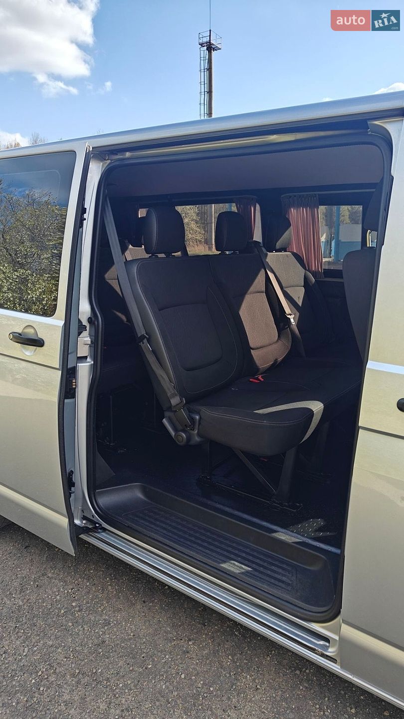 Volkswagen Transporter 2016 VIN WV1ZZZ7HZHH002462 фото оголошення 8 з 30