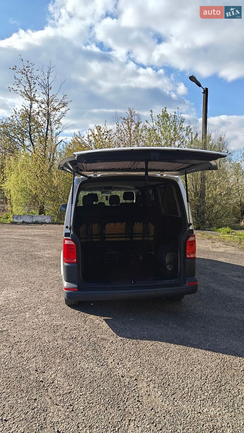 Volkswagen Transporter 2016 VIN WV1ZZZ7HZHH002462 фото оголошення 15 з 30