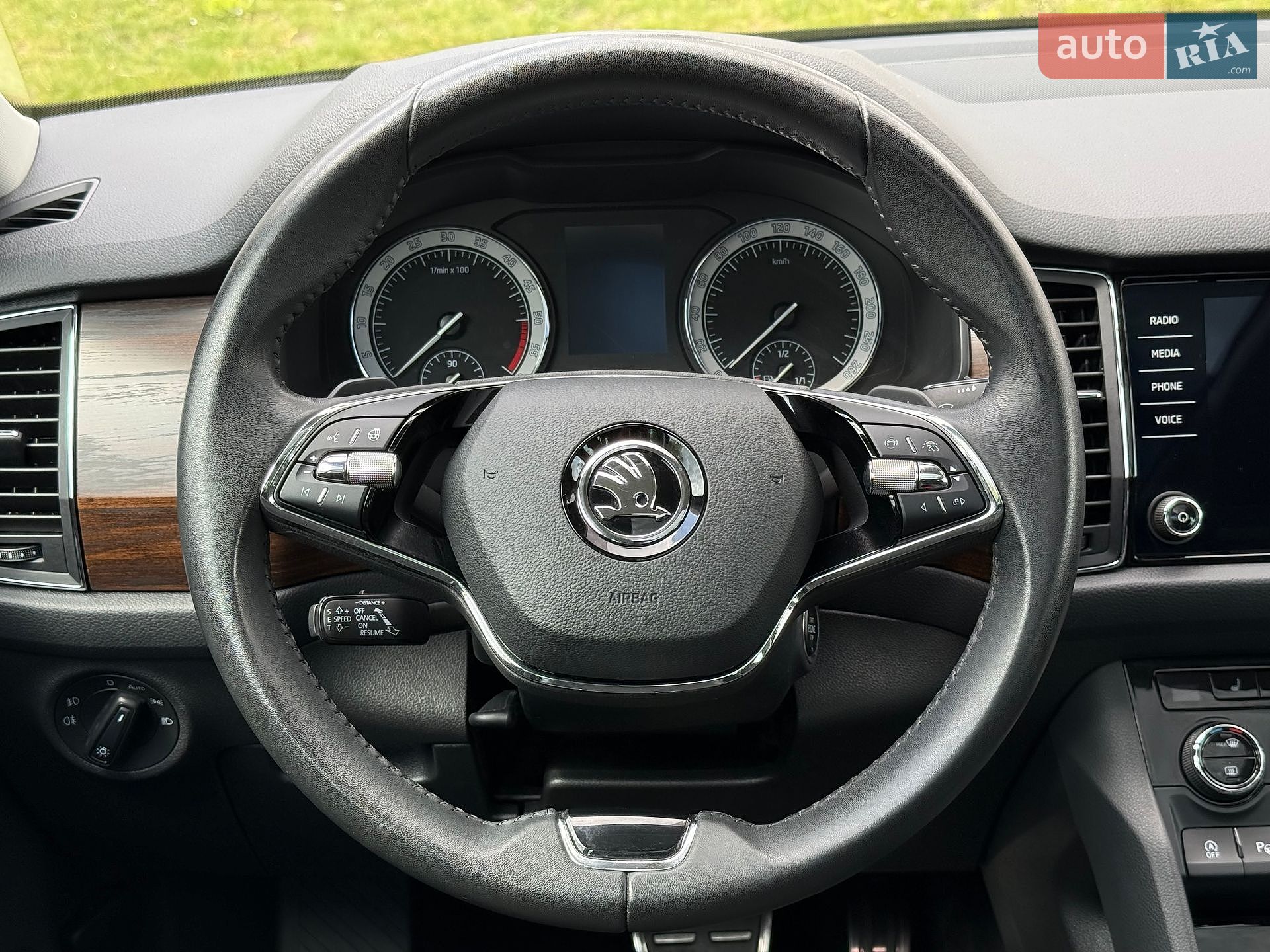 Skoda Kodiaq 2020 VIN TMBLN9NS3M8033854 фото оголошення 28 з 86