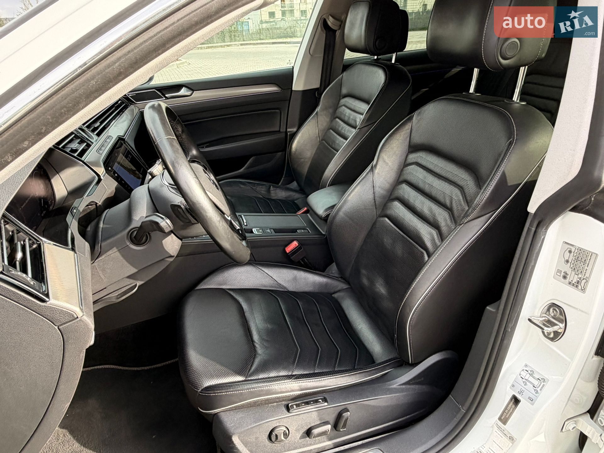 Volkswagen Arteon 2019 VIN WVWZZZ3HZKE020649 фото оголошення 60 з 81