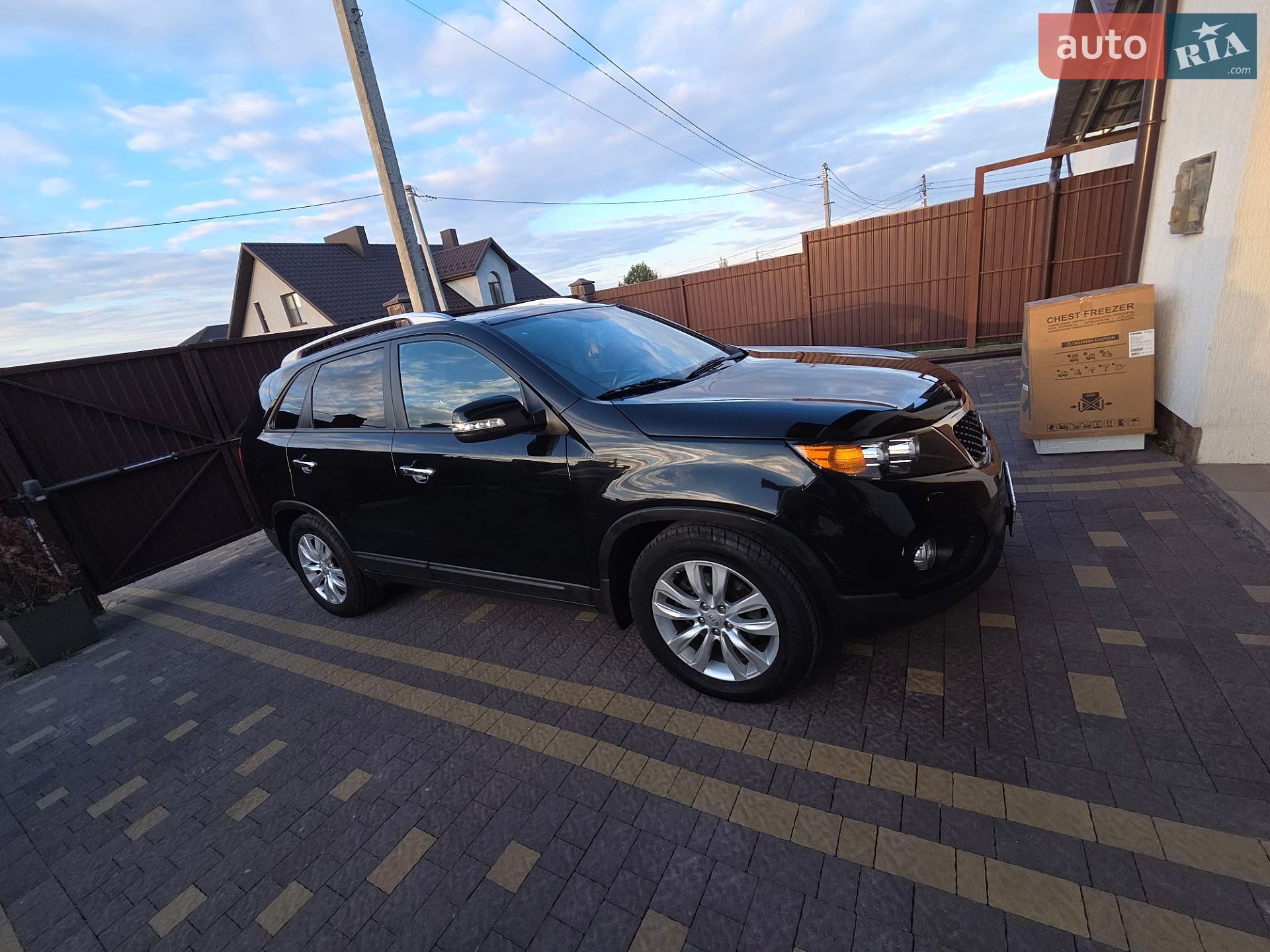 Kia Sorento 2011 VIN KNAKU814DC5204587 фото оголошення 8 з 16
