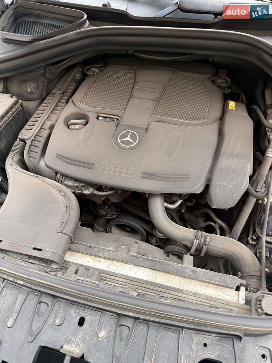Mercedes-Benz GLE-Class 2016 VIN 4JGDA5HB4GA735324 фото оголошення 14 з 38