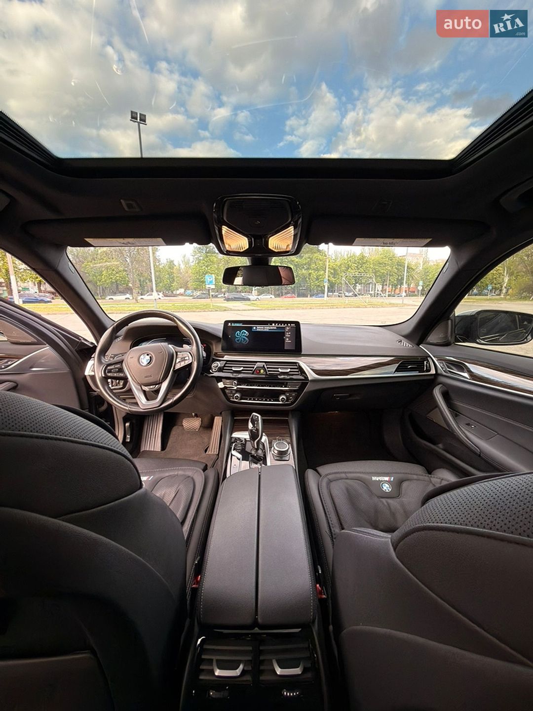 BMW 5 Series 2022 VIN WBA53BH0XNCJ98683 фото оголошення 18 з 22