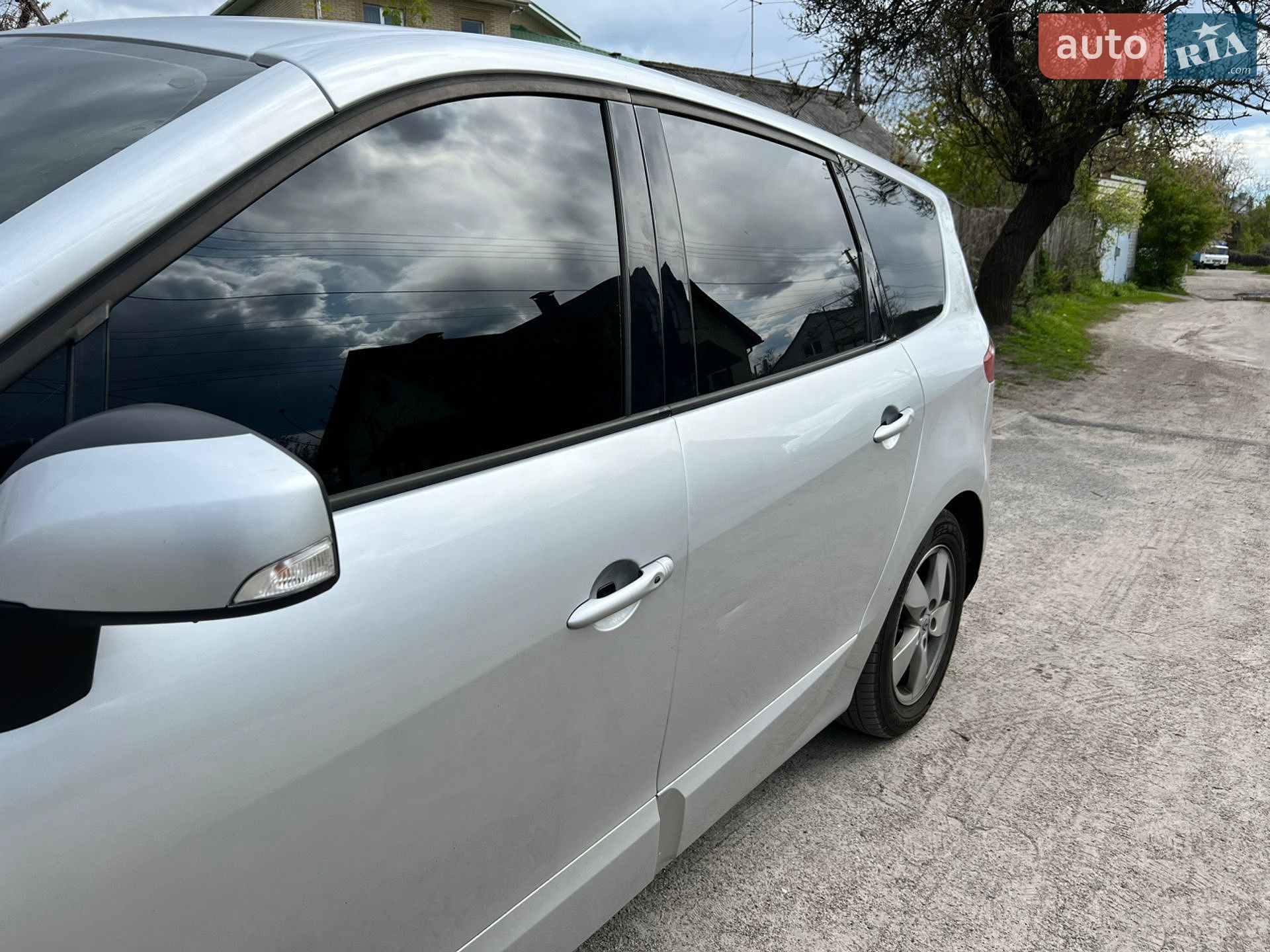 Renault Grand Scenic 2010 VIN VF1JZ0BB643367924 фото оголошення 3 з 10