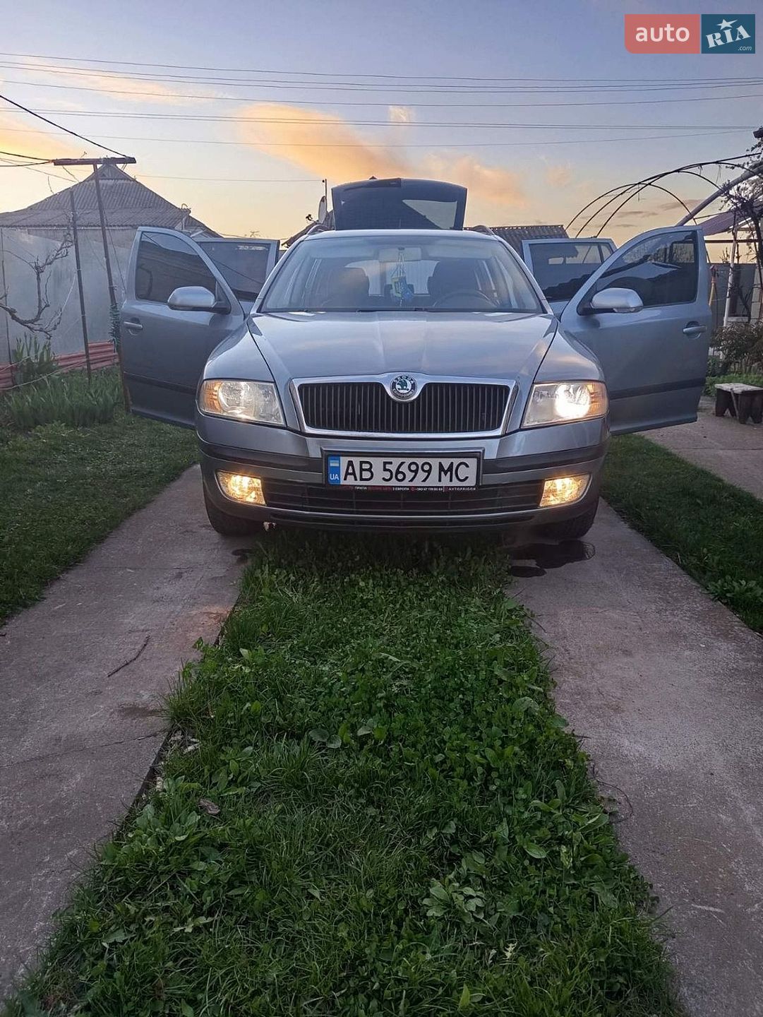 Skoda Octavia 2004 VIN TMBHA61Z352032615 фото оголошення 19 з 38
