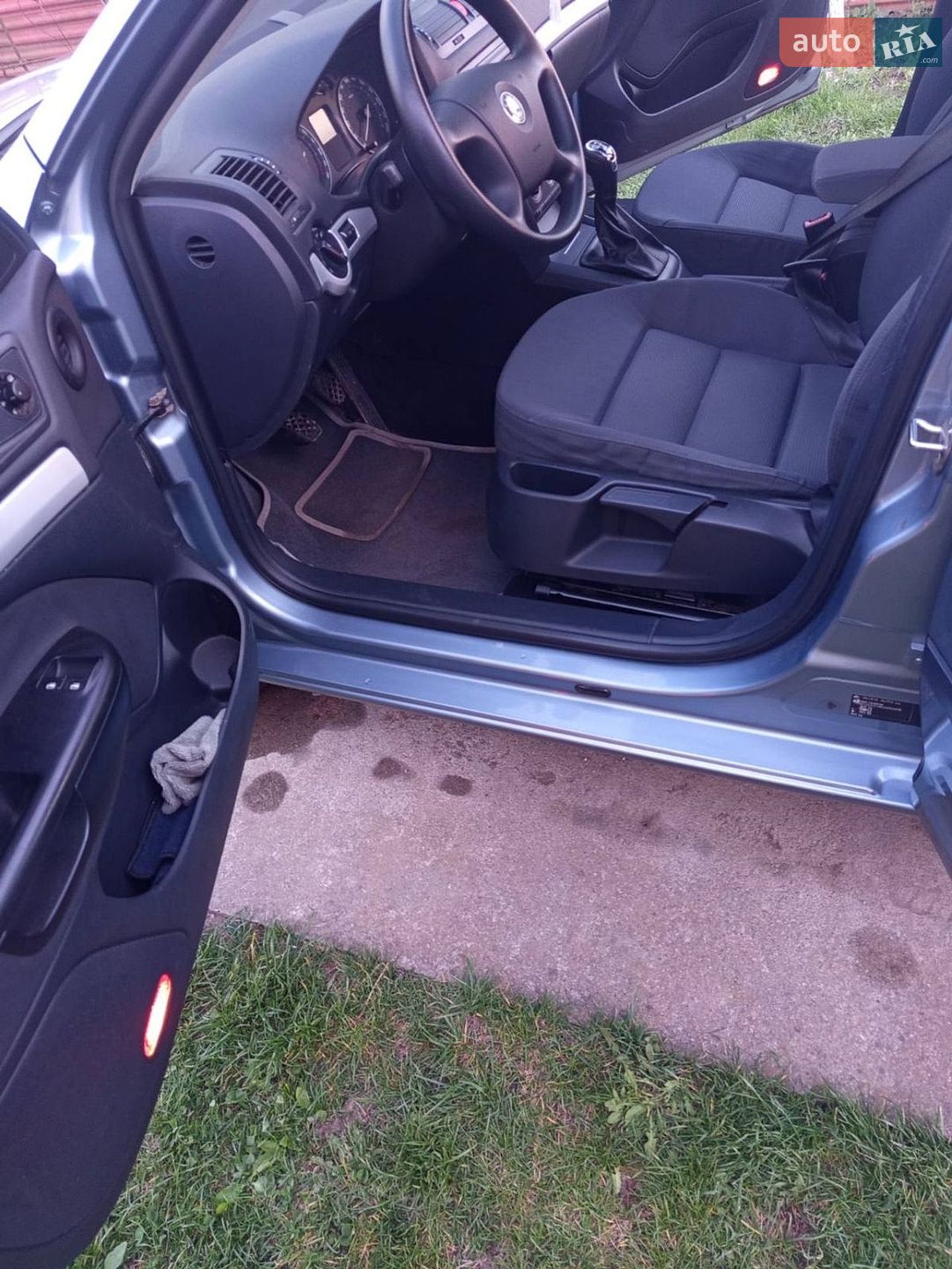 Skoda Octavia 2004 VIN TMBHA61Z352032615 фото оголошення 29 з 38