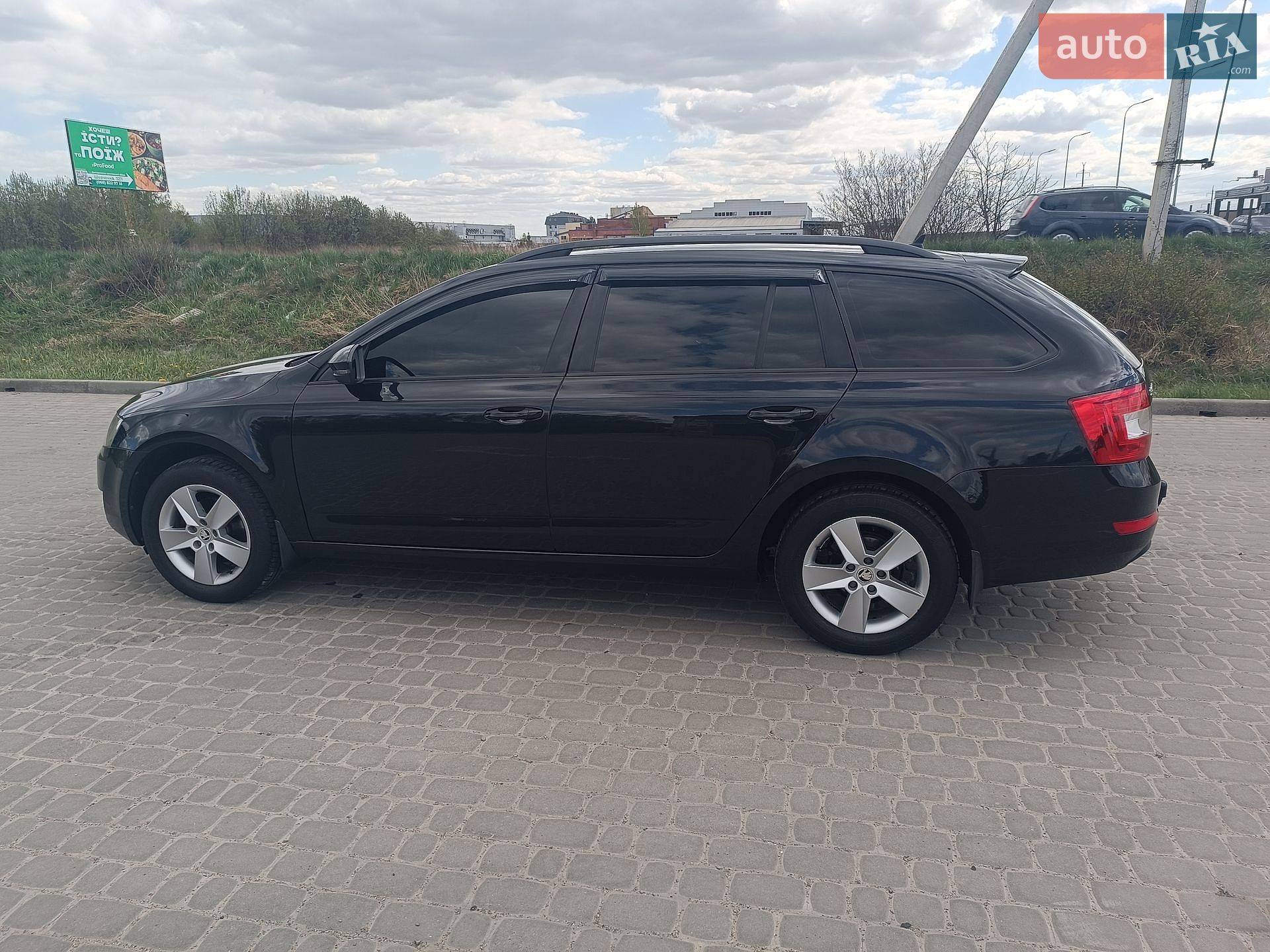 Skoda Octavia 2014 VIN TMBJG7NE4E0090080 фото оголошення 2 з 20