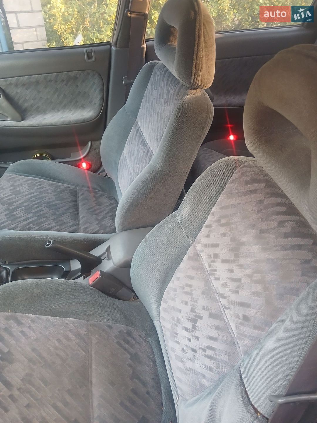 Mazda 626 1994 VIN JMZGE14F201203938 фото оголошення 2 з 8
