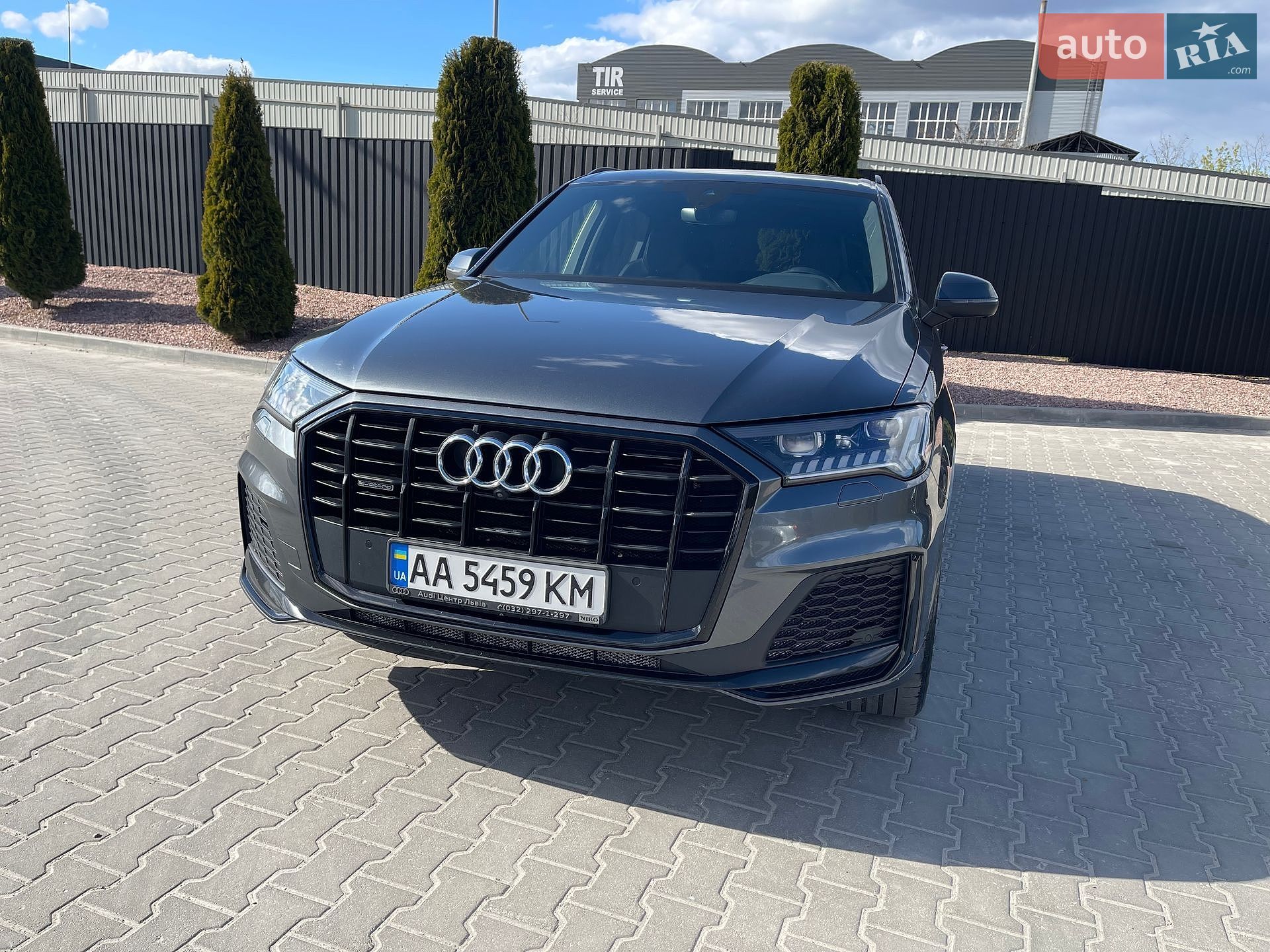 Audi Q7 2020 VIN WAUZZZ4M9MD011864 фото оголошення 3 з 31
