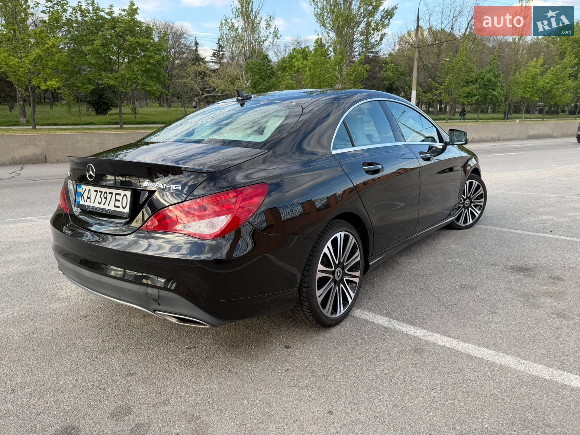 Mercedes-Benz CLA-Class 2018 VIN WDDSJ4EB6JN640828 фото оголошення 2 з 29