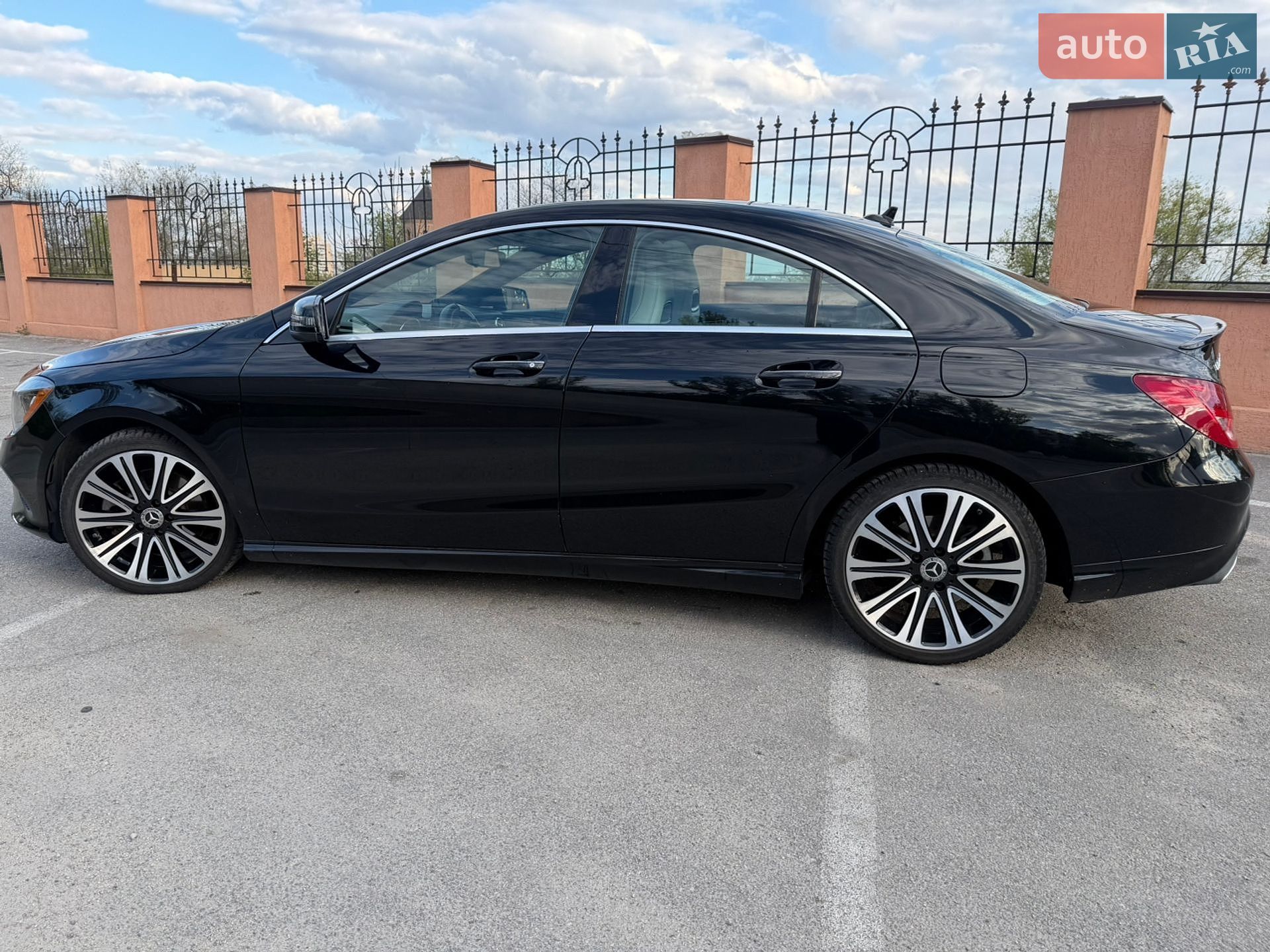 Mercedes-Benz CLA-Class 2018 VIN WDDSJ4EB6JN640828 фото оголошення 6 з 29