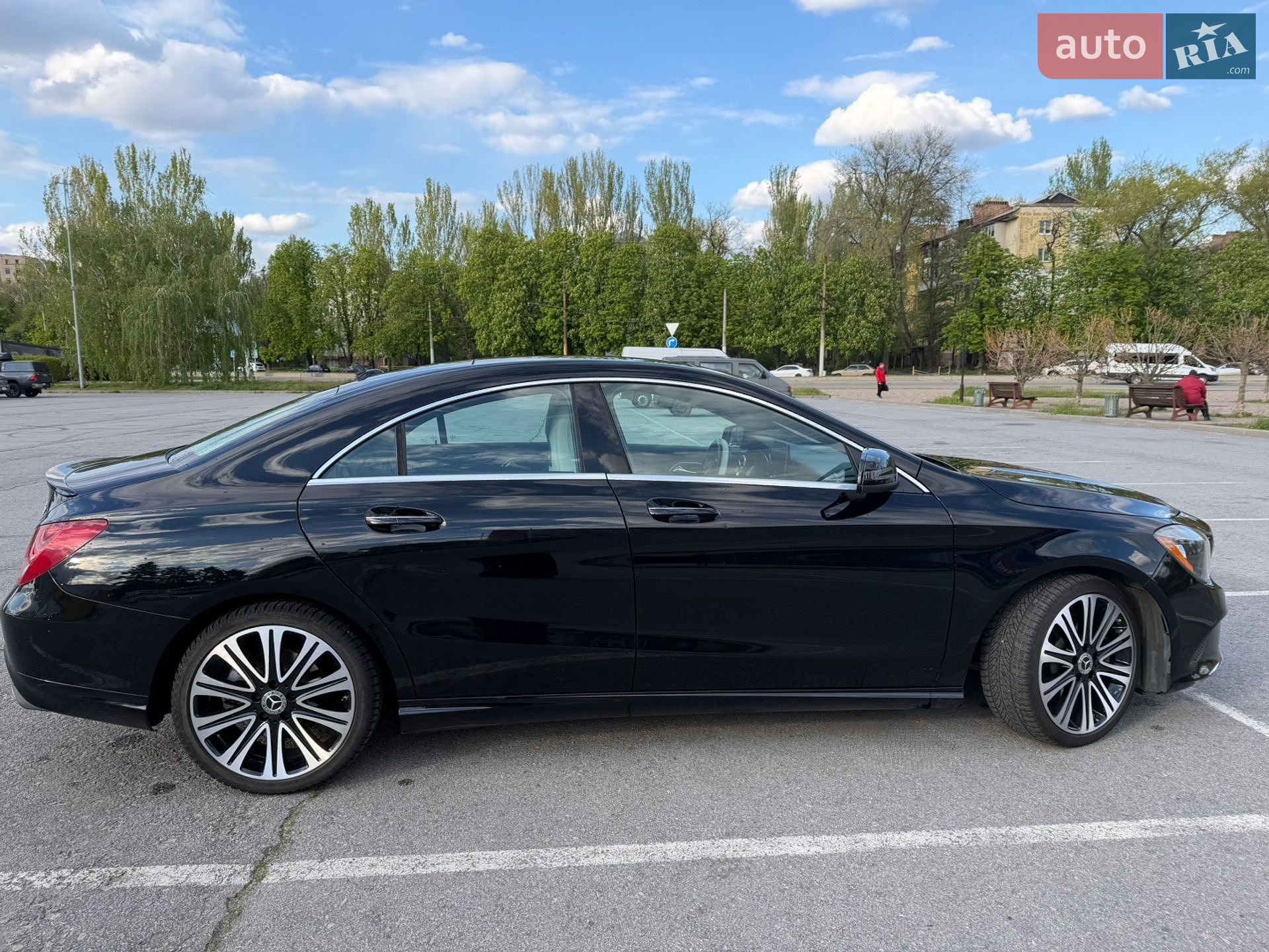 Mercedes-Benz CLA-Class 2018 VIN WDDSJ4EB6JN640828 фото оголошення 7 з 29