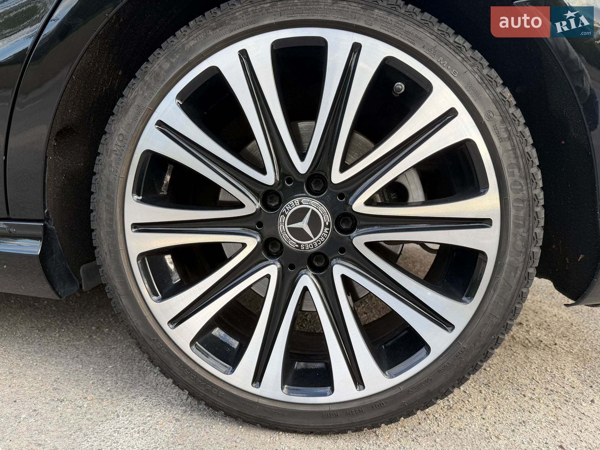 Mercedes-Benz CLA-Class 2018 VIN WDDSJ4EB6JN640828 фото оголошення 24 з 29