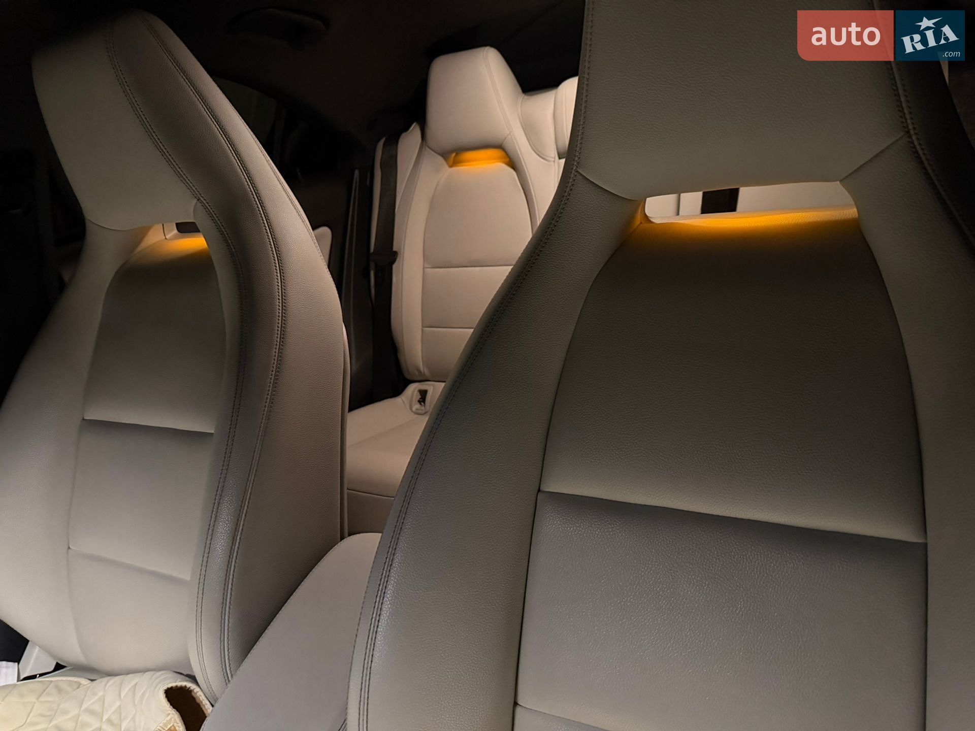 Mercedes-Benz CLA-Class 2018 VIN WDDSJ4EB6JN640828 фото оголошення 25 з 29