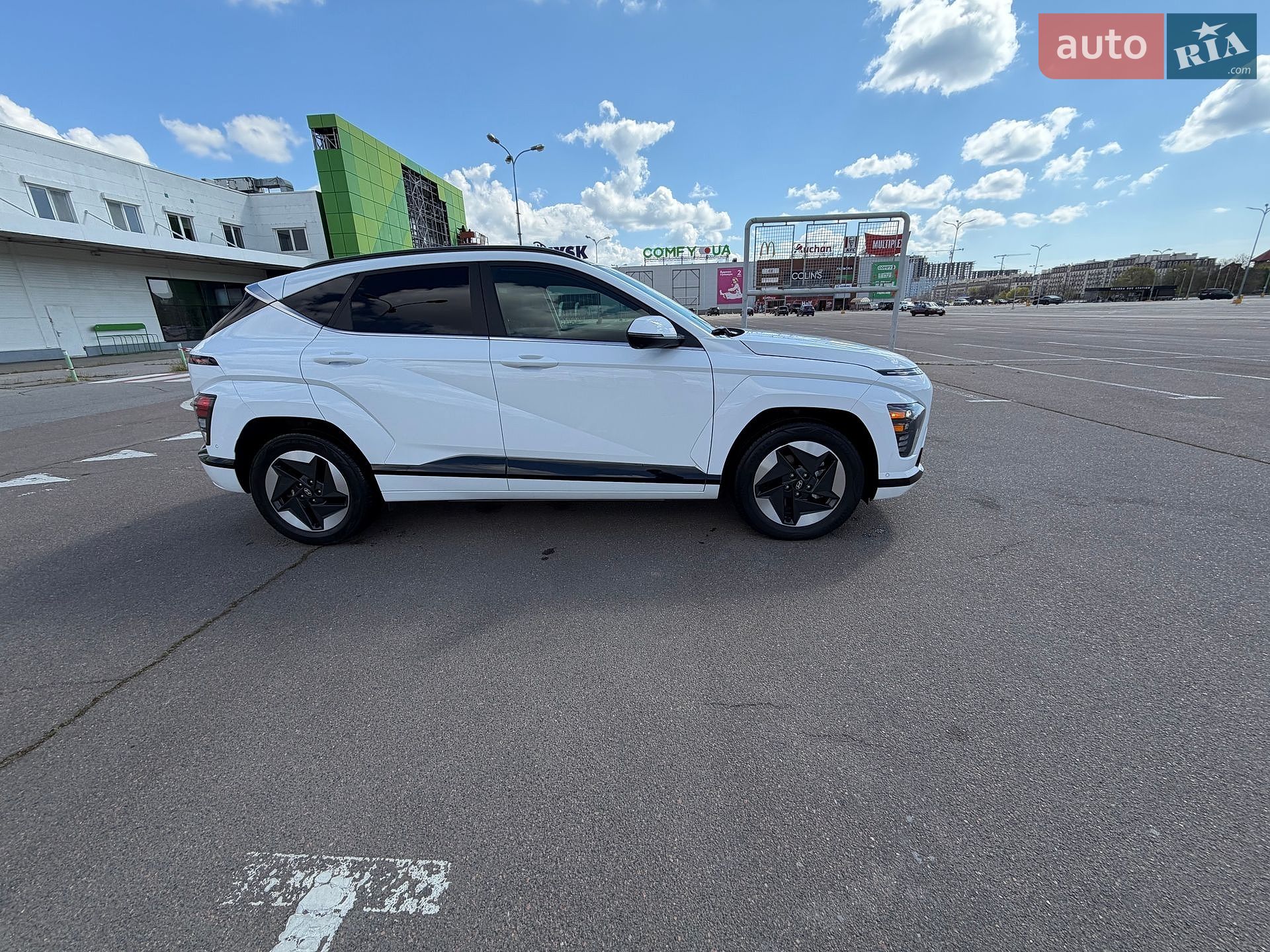 Hyundai Kona 2023 VIN KM8HE3A62RU009745 фото оголошення 17 з 30