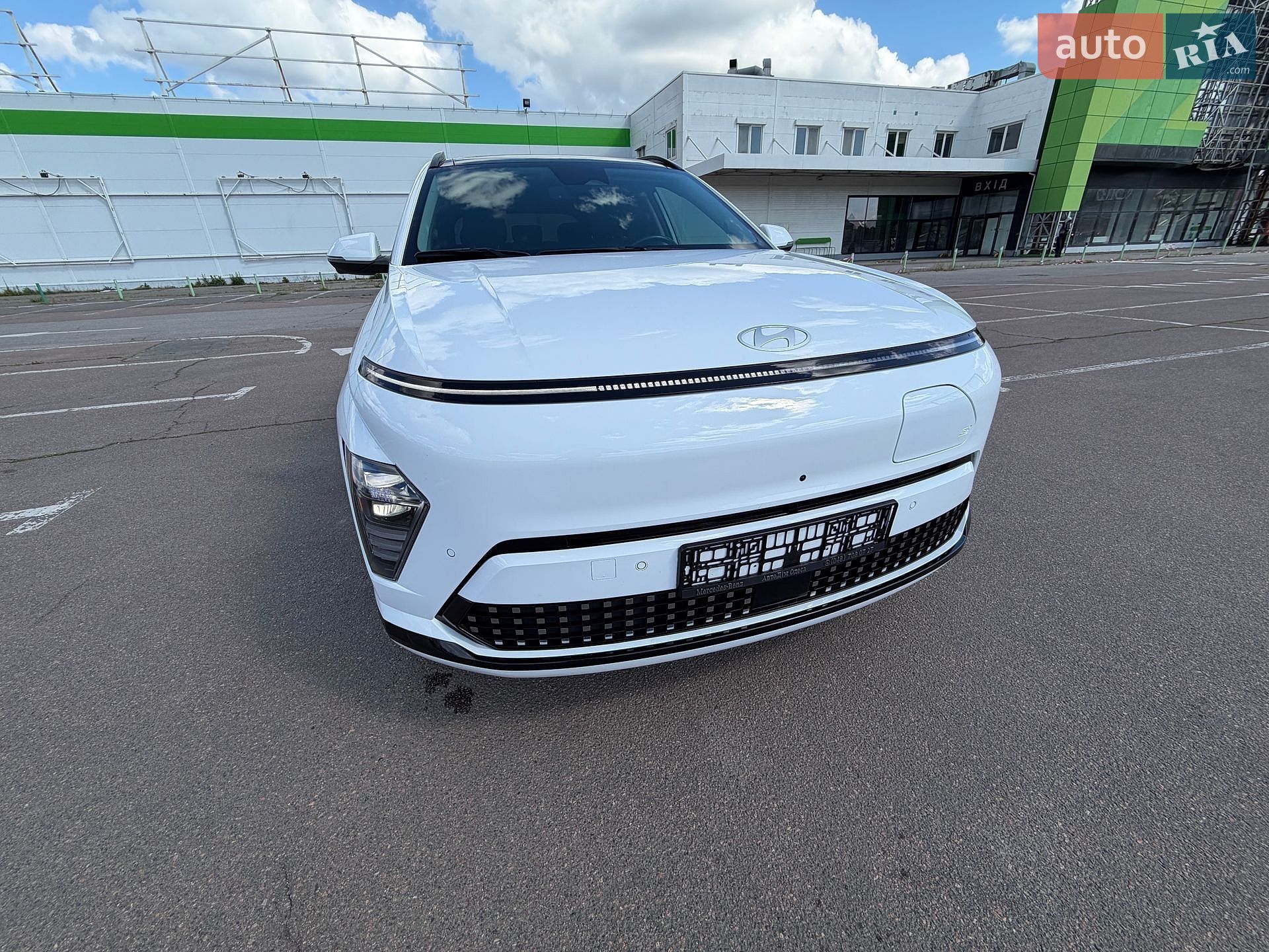 Hyundai Kona 2023 VIN KM8HE3A62RU009745 фото оголошення 25 з 30
