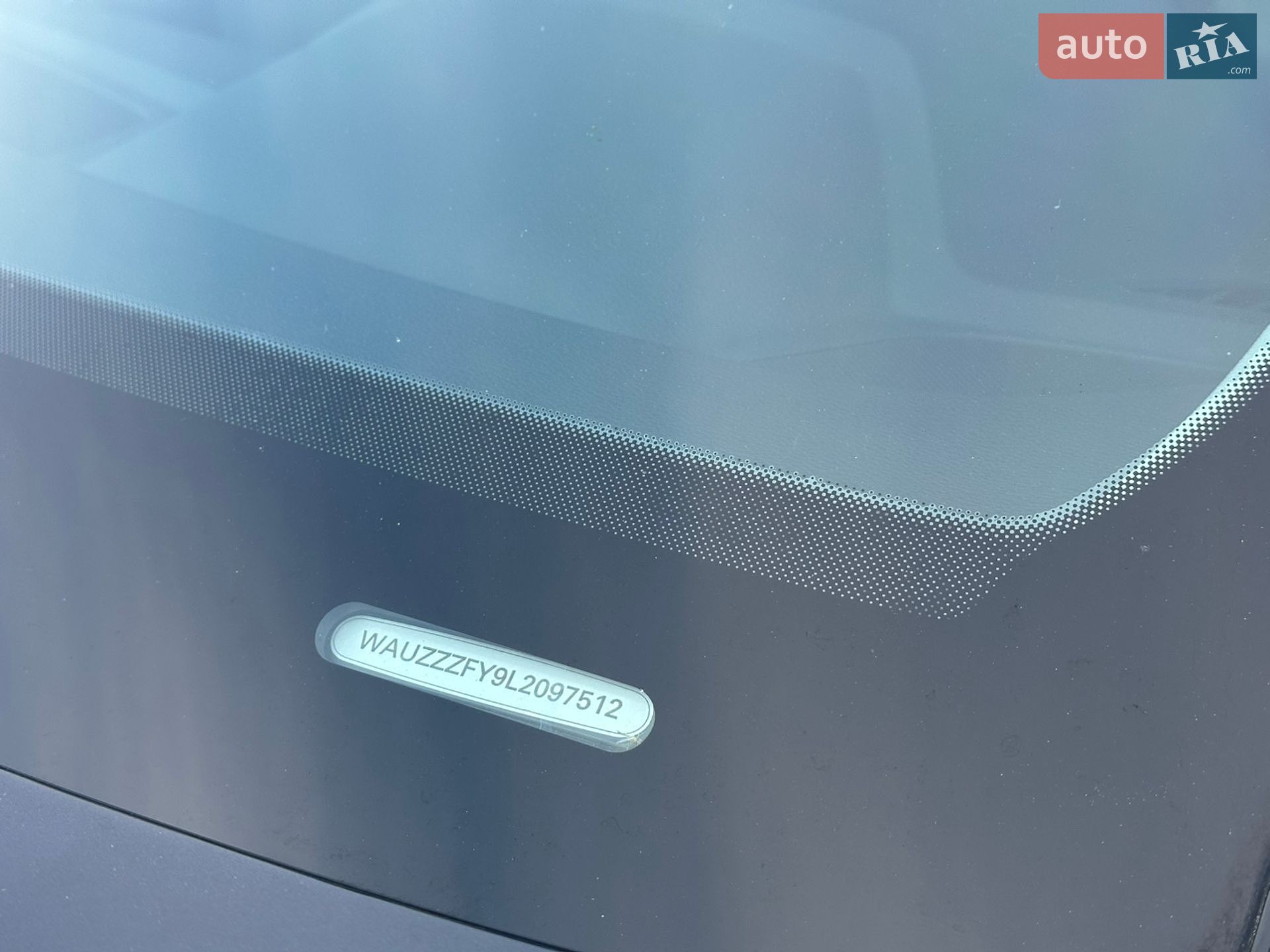 Audi Q5 2020 VIN WAUZZZFY9L2097512 фото оголошення 17 з 41