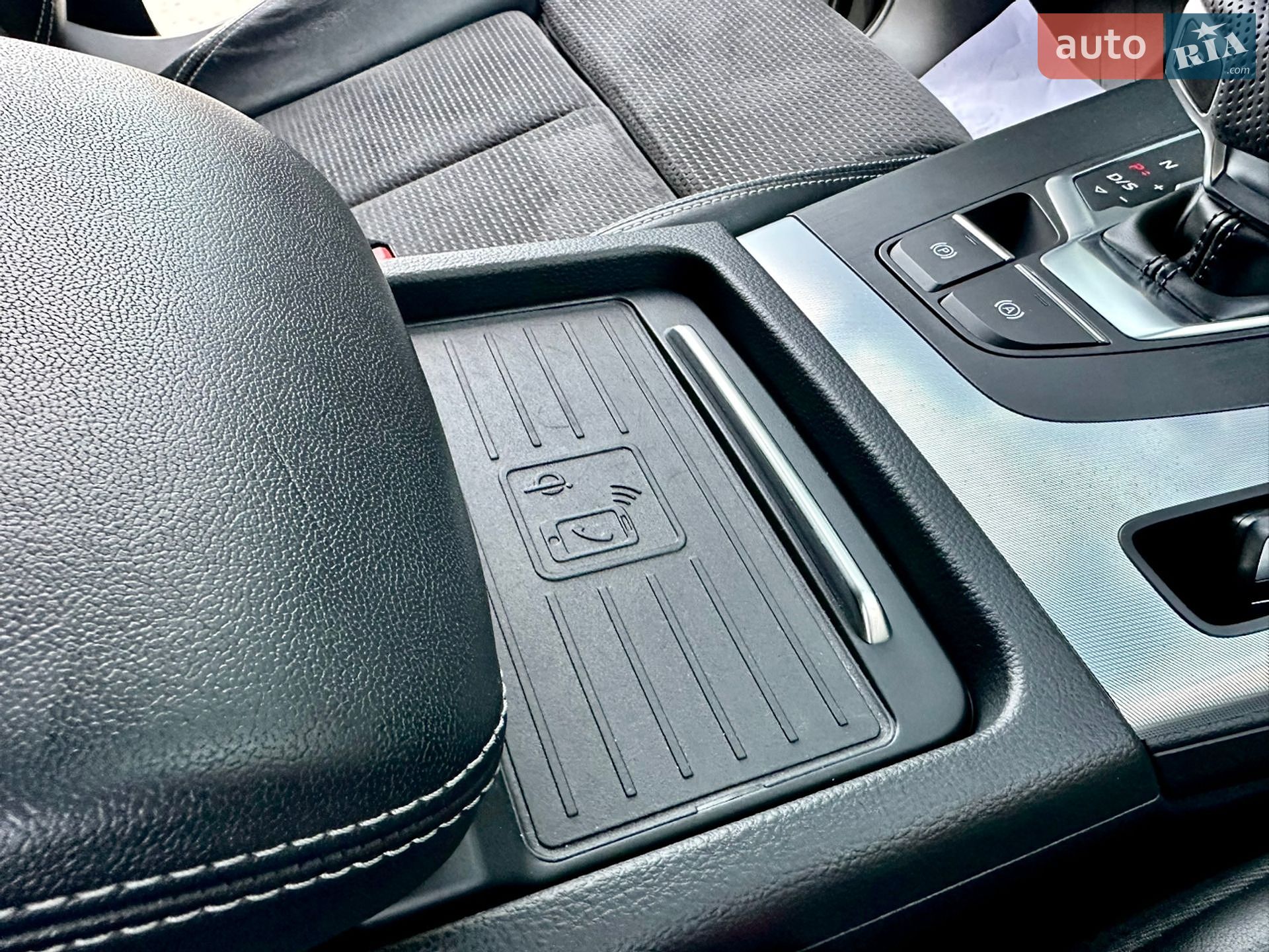 Audi Q5 2020 VIN WAUZZZFY9L2097512 фото оголошення 34 з 41