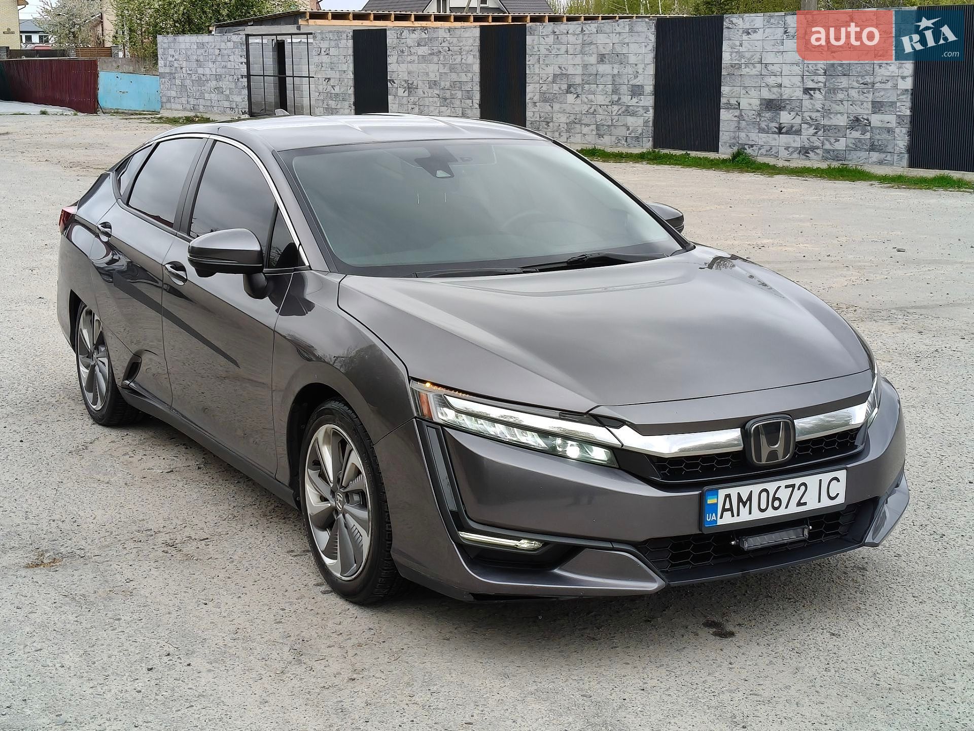 Honda Clarity 2018 VIN JHMZC5F38JC011842 фото оголошення 9 з 15