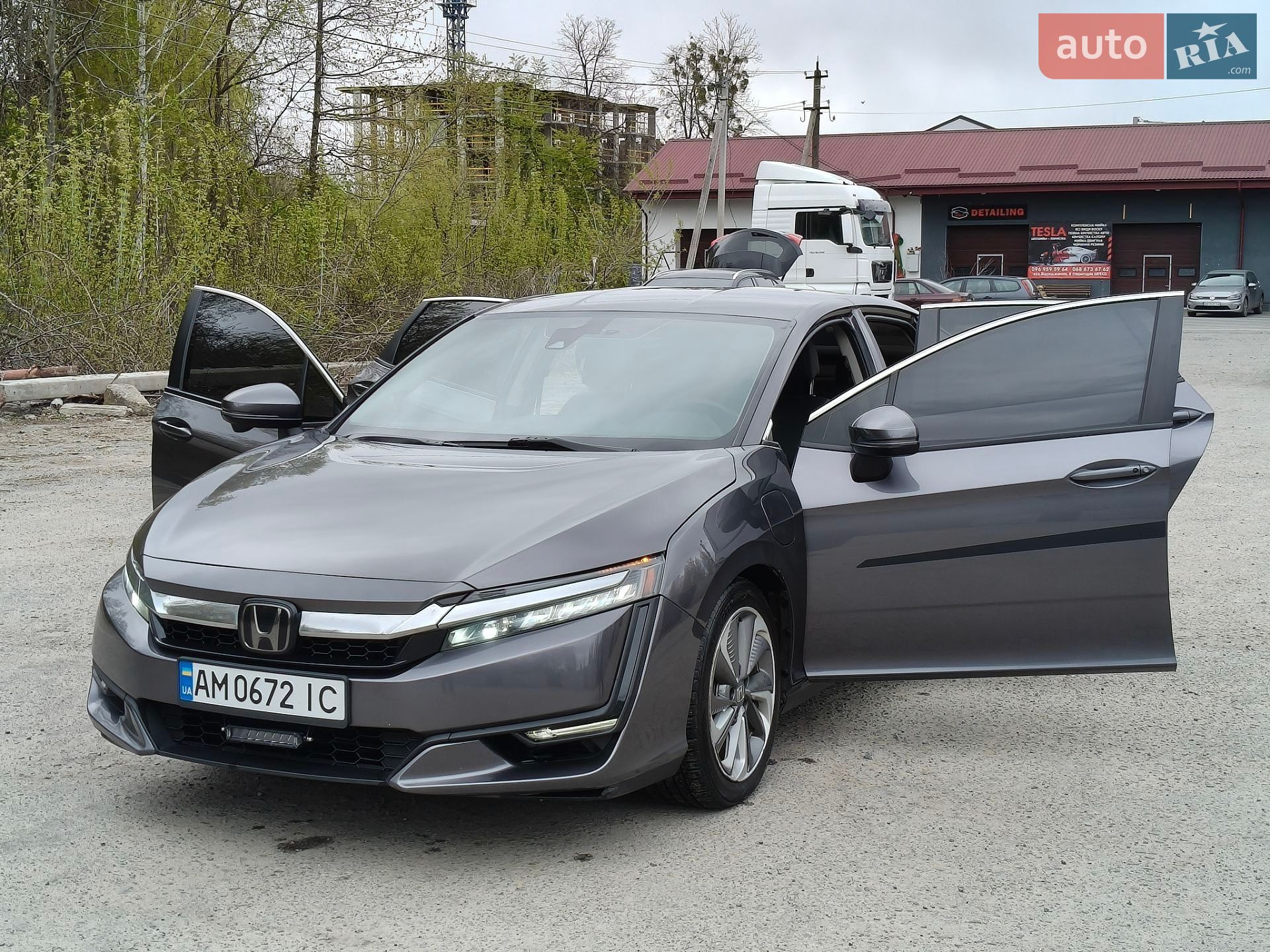 Honda Clarity 2018 VIN JHMZC5F38JC011842 фото оголошення 12 з 15