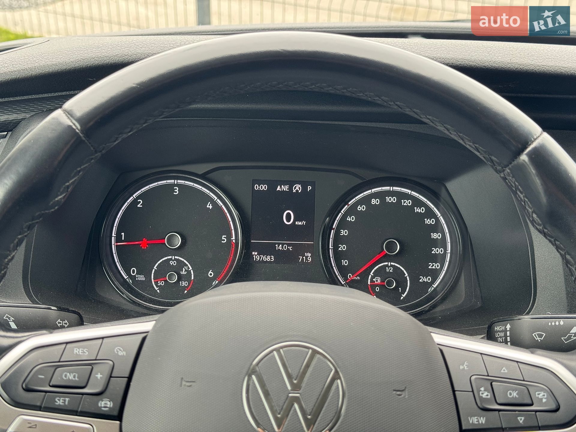 Volkswagen Transporter 2020 VIN WV1ZZZ7HZMH058162 фото оголошення 17 з 27