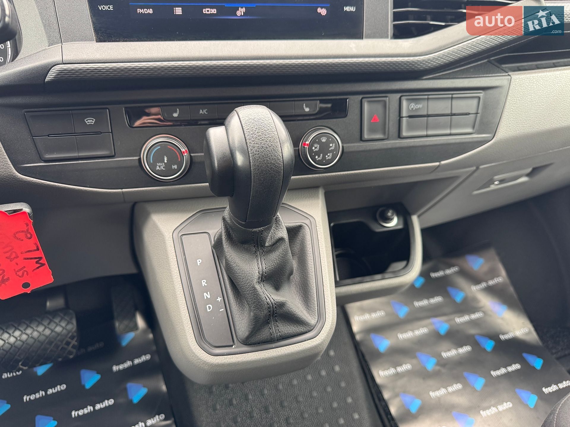 Volkswagen Transporter 2020 VIN WV1ZZZ7HZMH058162 фото оголошення 19 з 27