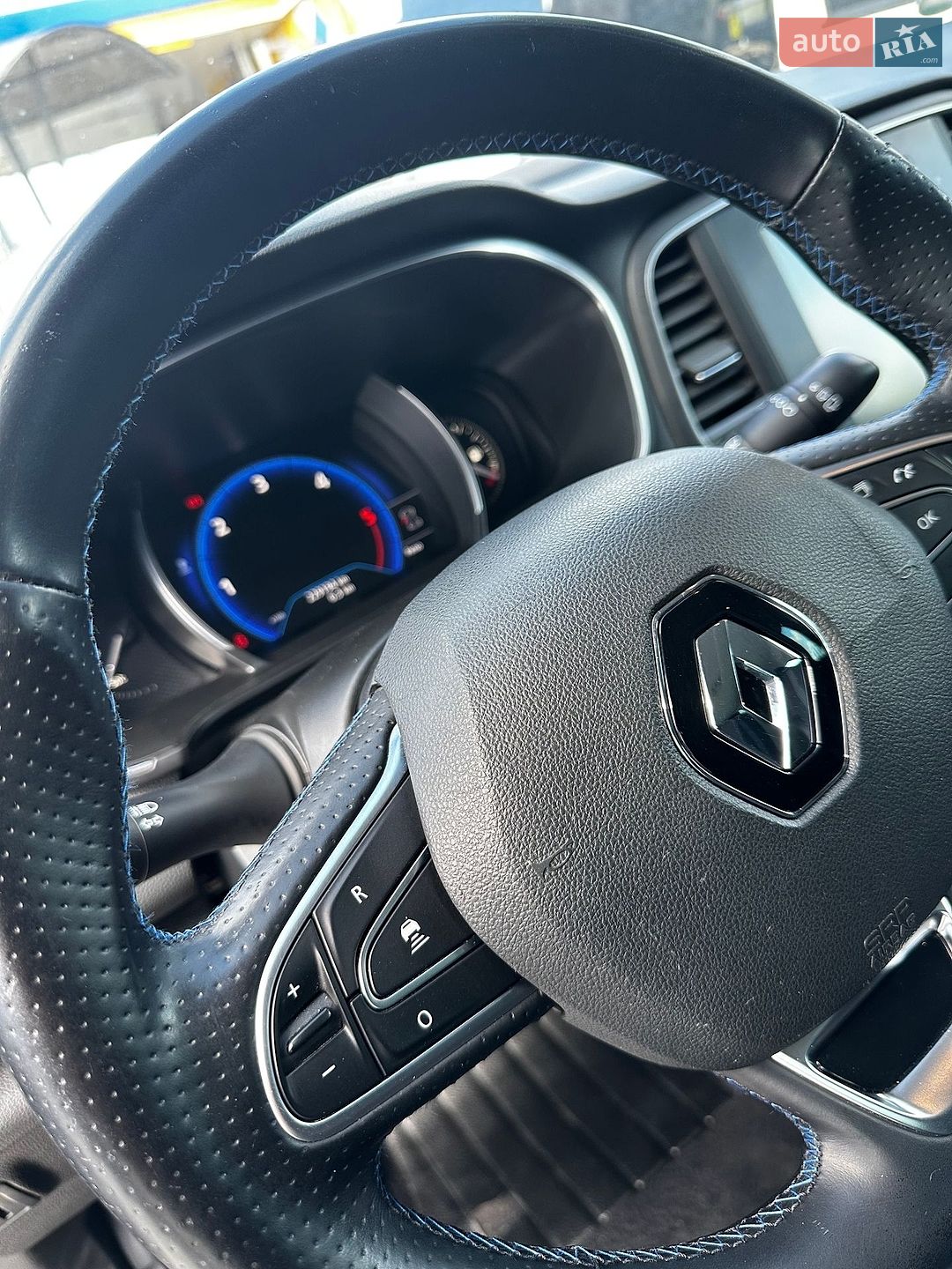 Renault Megane 2016 VIN VF1RFB00056388836 фото оголошення 4 з 38