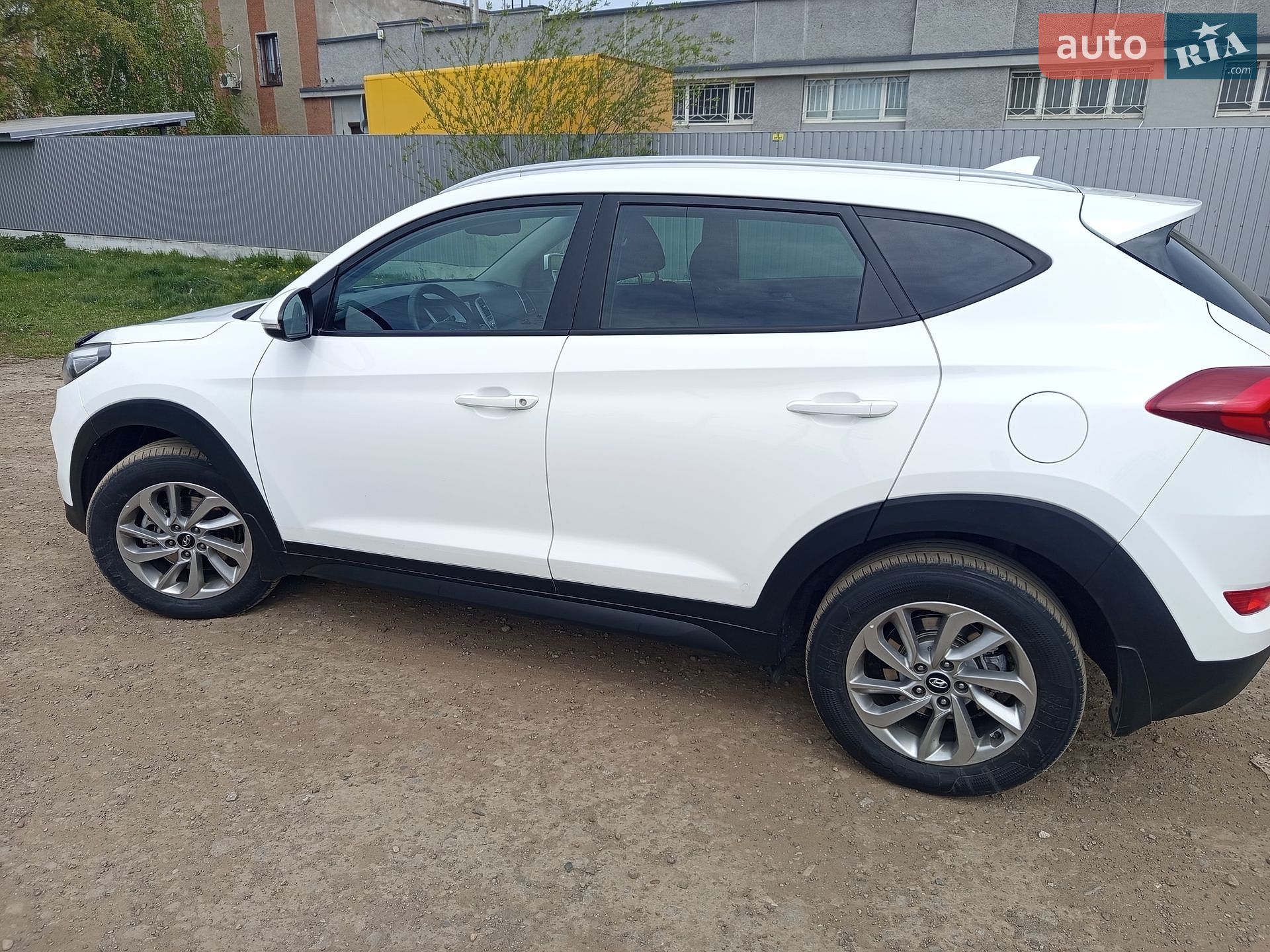 Hyundai Tucson 2015 VIN TMAJ381ACGJ080257 фото оголошення 5 з 33