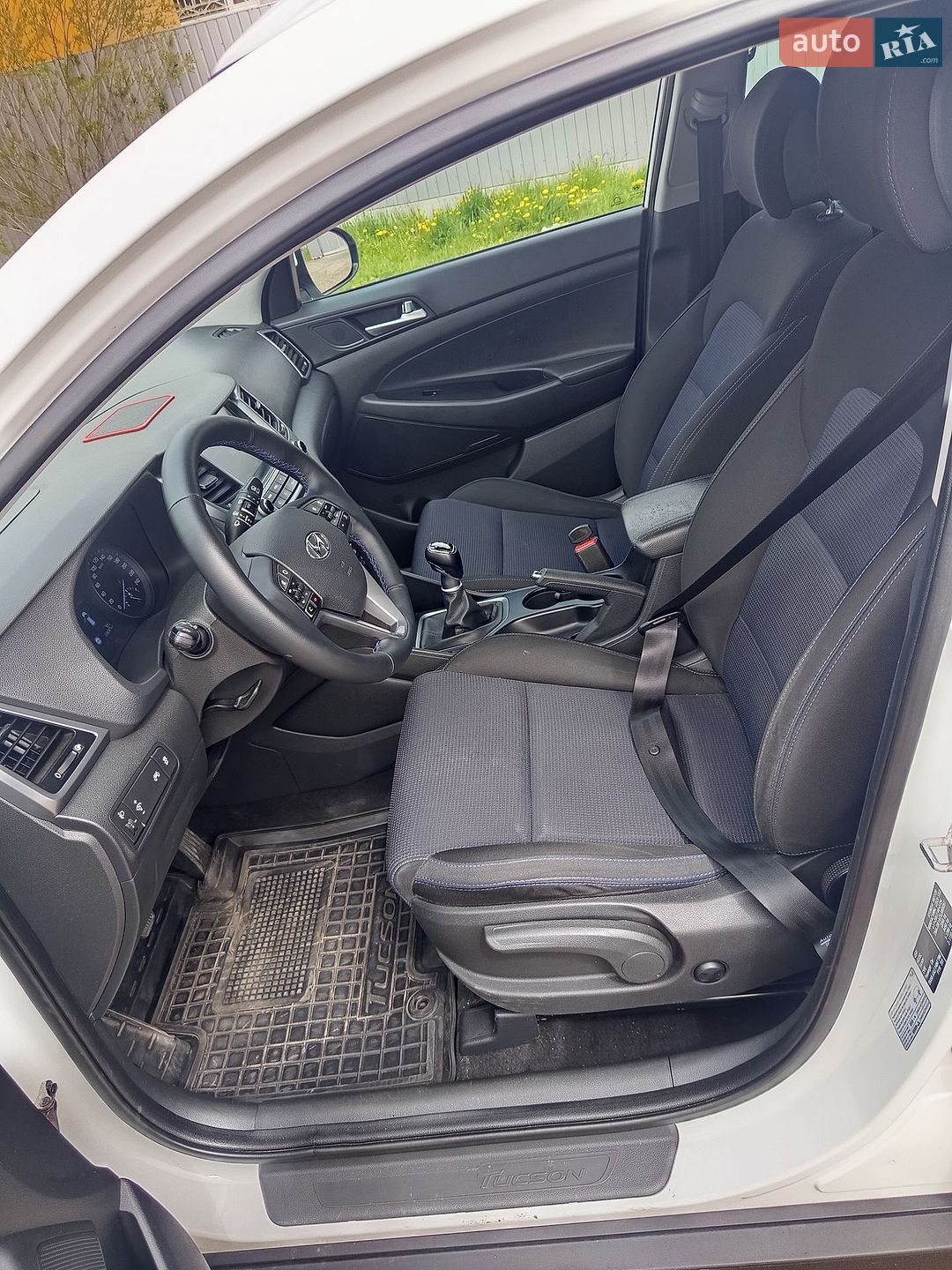Hyundai Tucson 2015 VIN TMAJ381ACGJ080257 фото оголошення 30 з 33