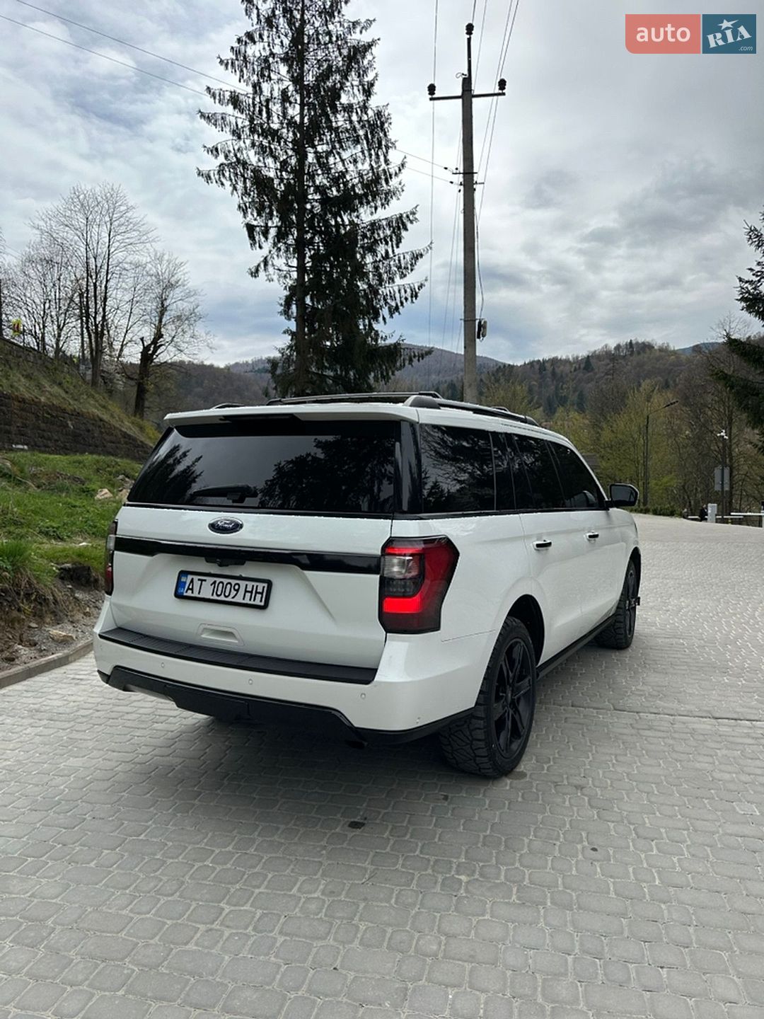 Ford Expedition 2021 VIN 1FMJU2ATXMEA28079 фото оголошення 8 з 26
