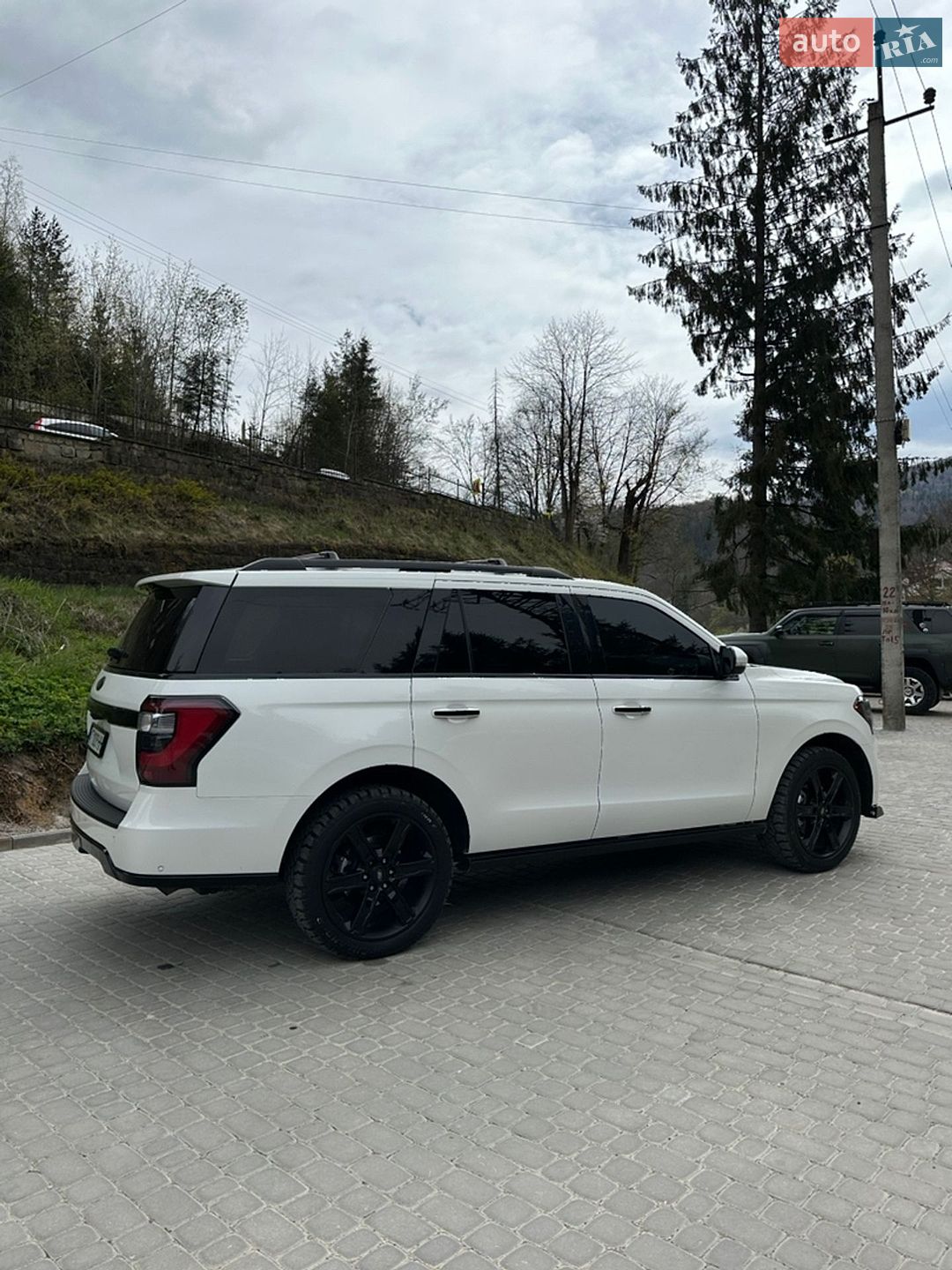 Ford Expedition 2021 VIN 1FMJU2ATXMEA28079 фото оголошення 5 з 26