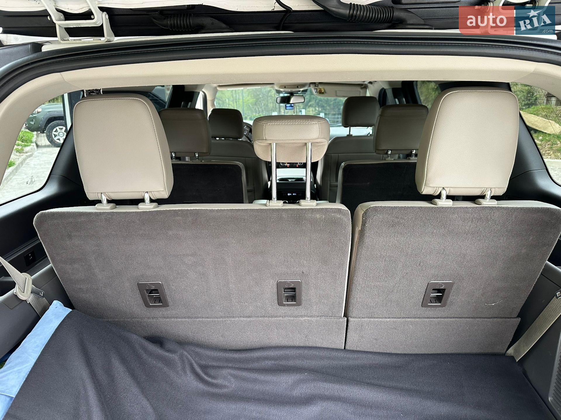 Ford Expedition 2021 VIN 1FMJU2ATXMEA28079 фото оголошення 13 з 26