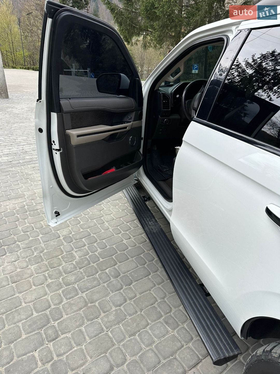Ford Expedition 2021 VIN 1FMJU2ATXMEA28079 фото оголошення 17 з 26