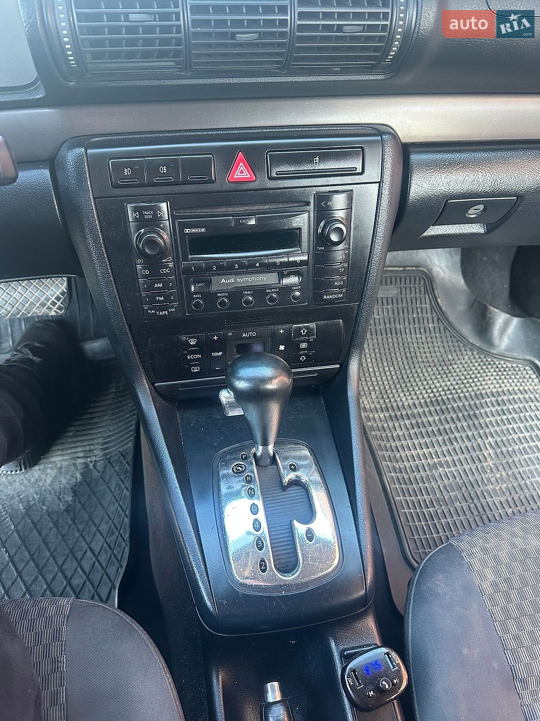Audi A4 1999 VIN WAUZZZ8DZYA097439 фото оголошення 12 з 19