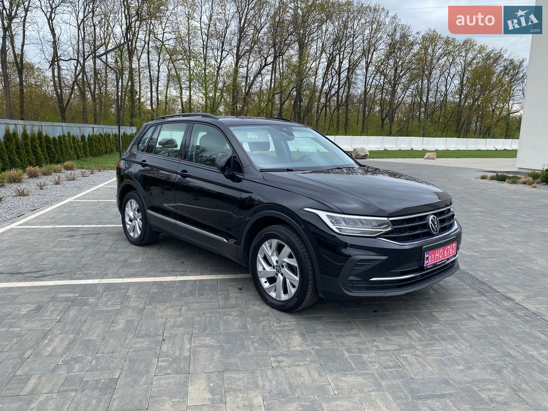 Volkswagen Tiguan 2021 VIN WVGZZZ5NZMW033791 фото оголошення 10 з 37