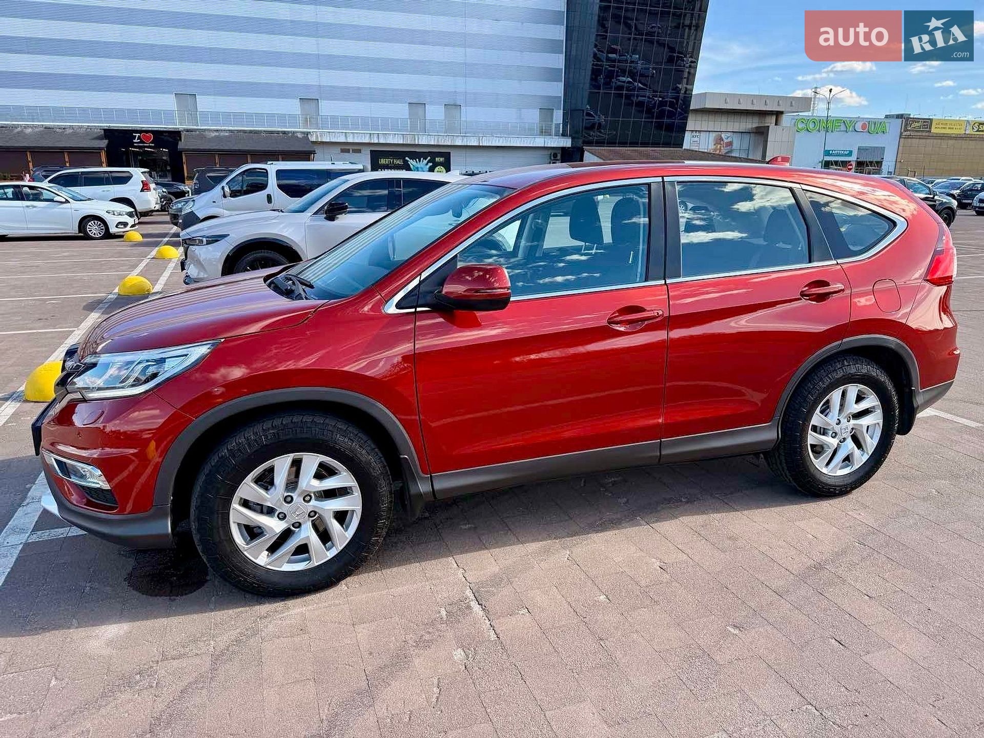 Honda CR-V 2016 VIN SHSRE6870FU530983 фото оголошення 4 з 49