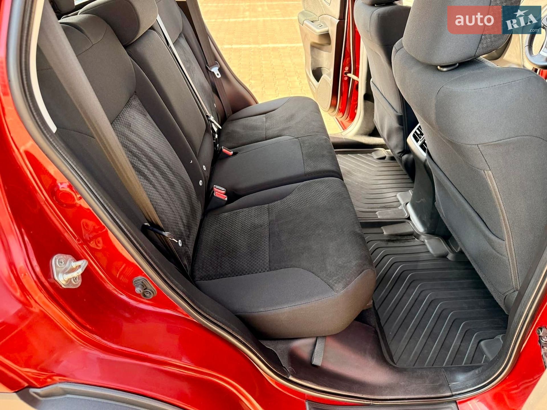 Honda CR-V 2016 VIN SHSRE6870FU530983 фото оголошення 21 з 49