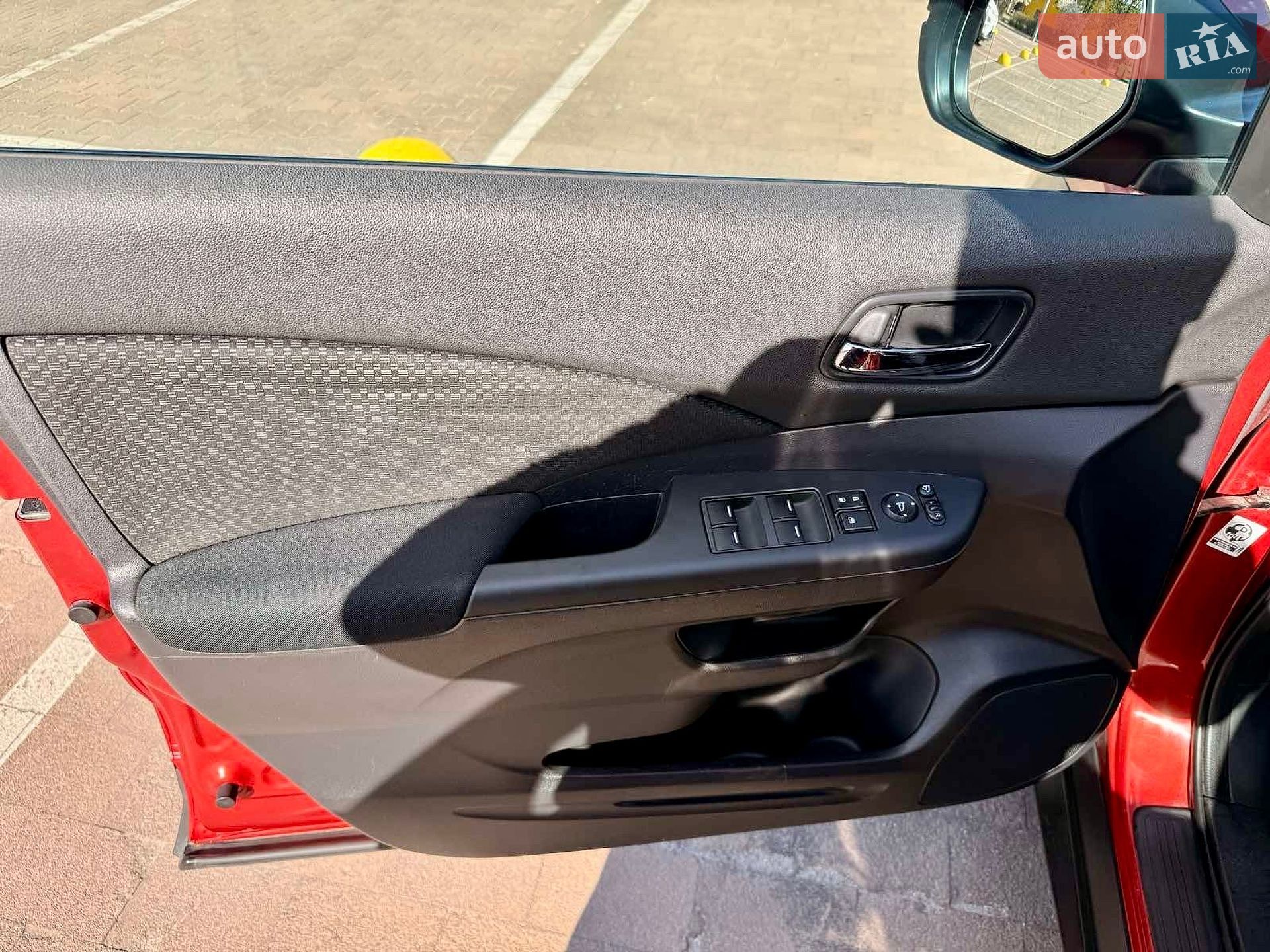 Honda CR-V 2016 VIN SHSRE6870FU530983 фото оголошення 46 з 49