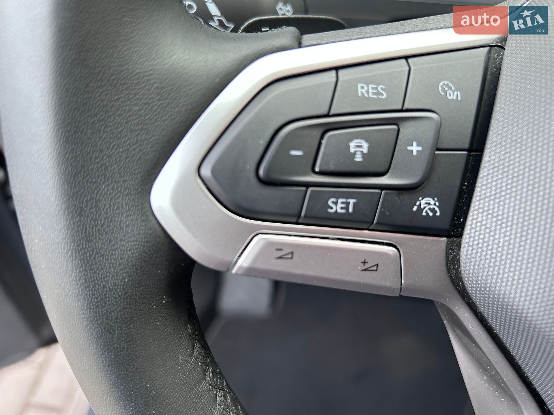 Volkswagen Tiguan 2021 VIN WVGZZZ5NZNW018381 фото оголошення 19 з 45