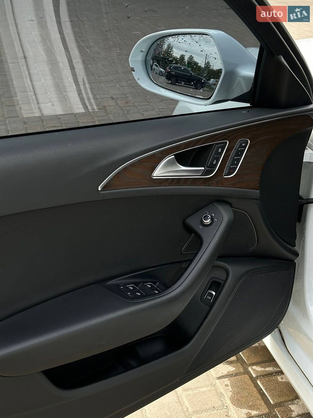 Audi A6 2015 VIN WAUZZZ4G8GN021861 фото оголошення 13 з 29