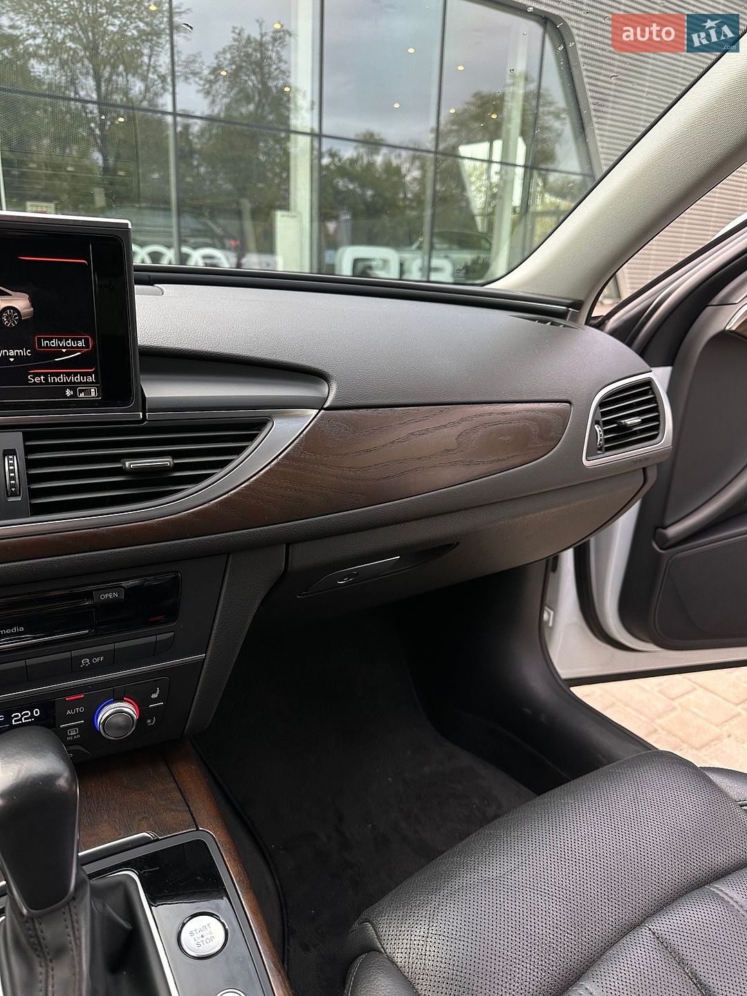 Audi A6 2015 VIN WAUZZZ4G8GN021861 фото оголошення 19 з 29