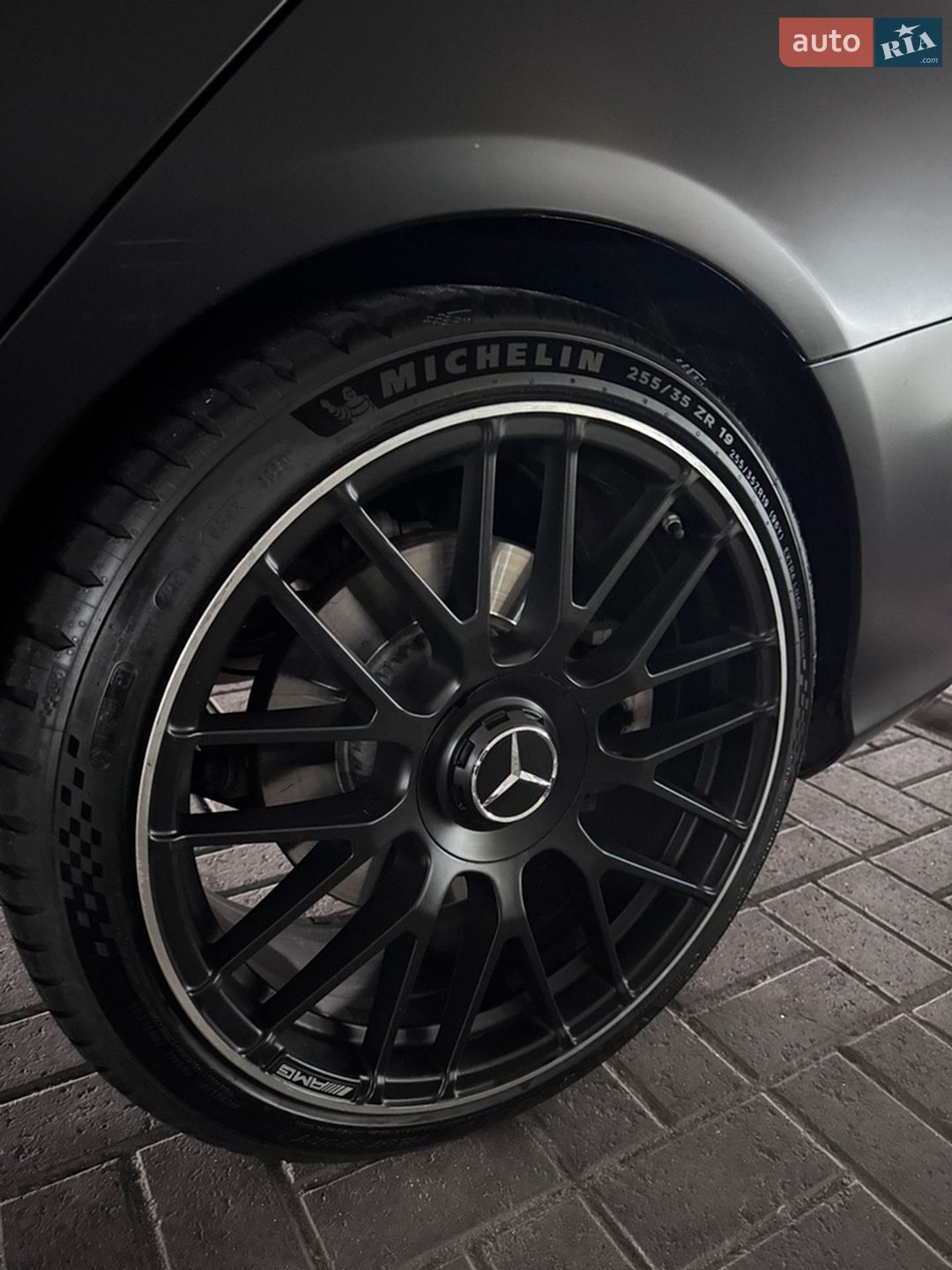 Mercedes-Benz C-Class 2017 VIN 55SWF6EBXHU215175 фото оголошення 18 з 20